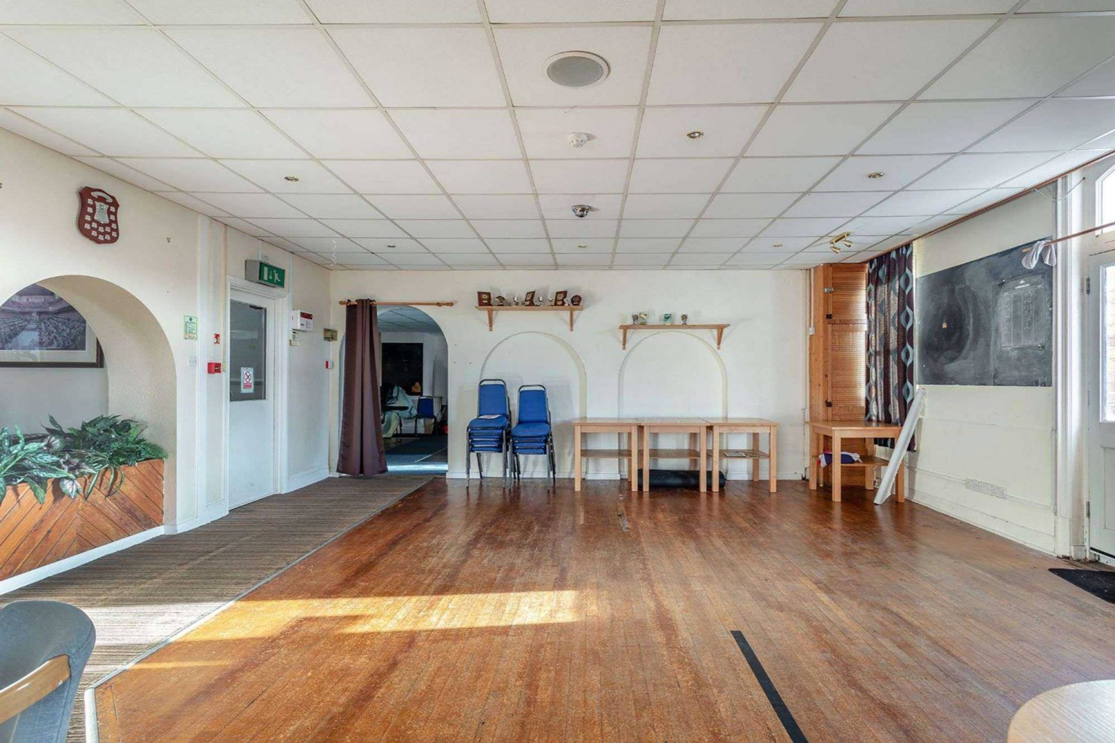 Dawlish Conservative Club, Dawlish, EX7 - 7