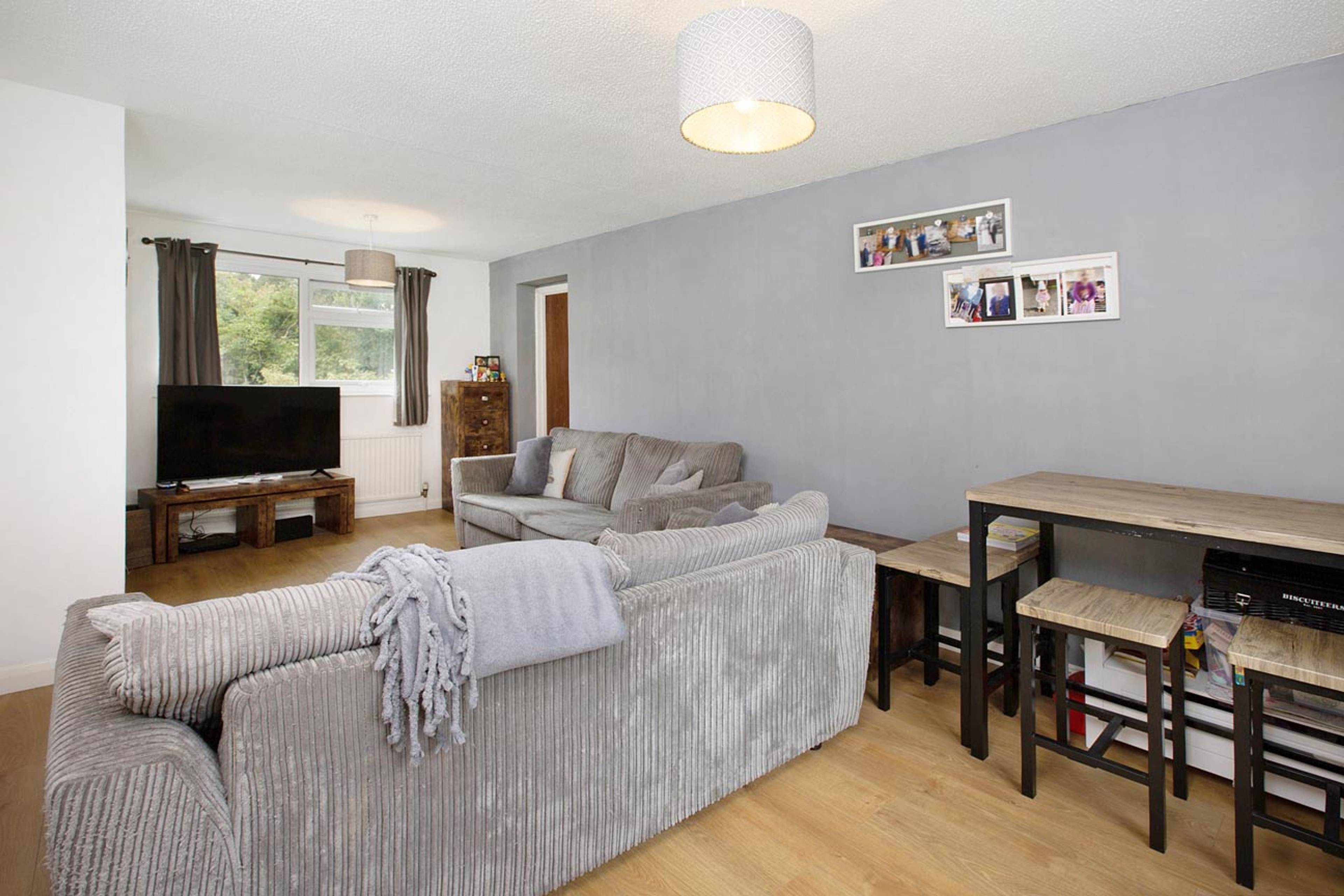 15 Chestnut Walk, Dawlish, EX7 - 7