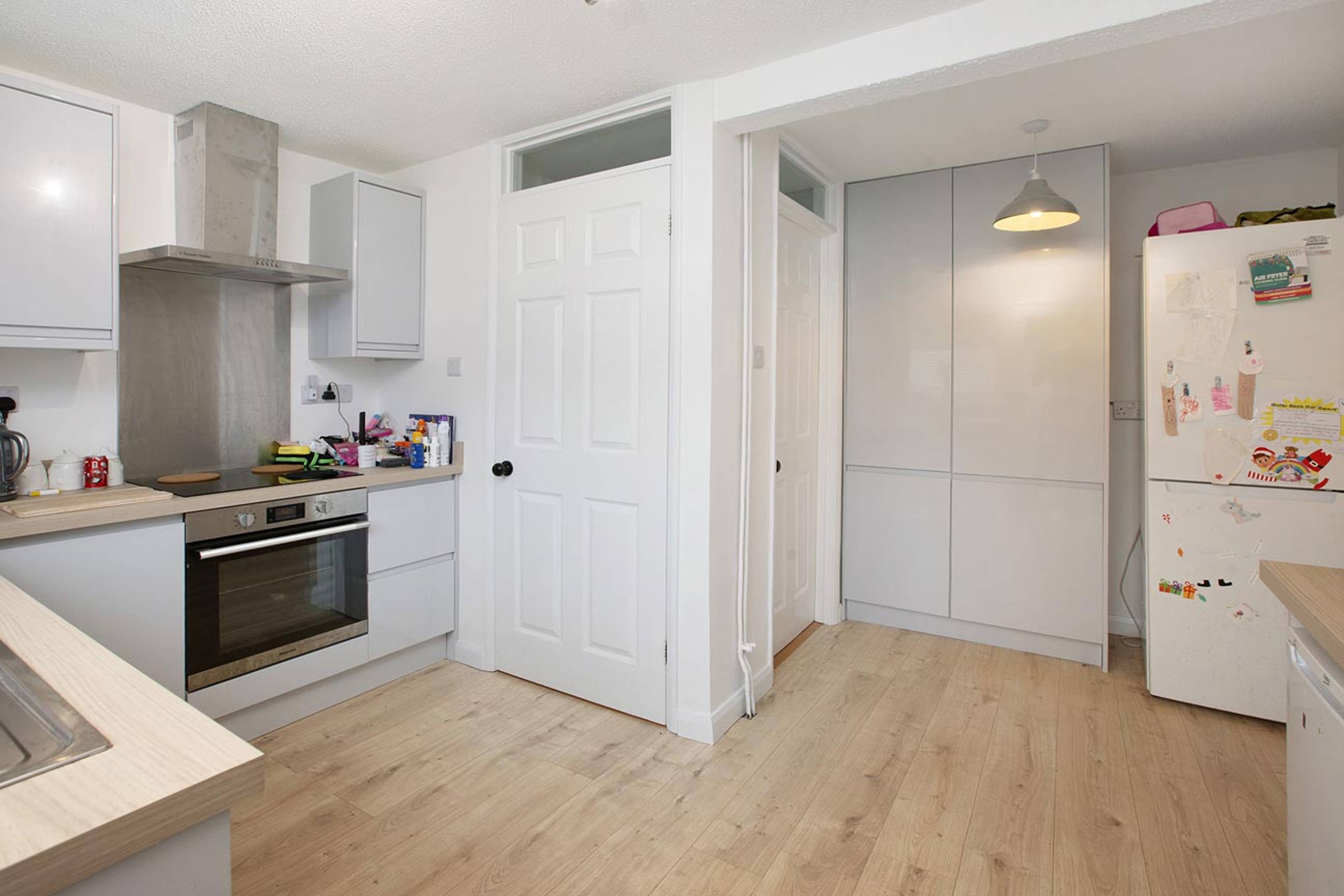15 Chestnut Walk, Dawlish, EX7 - 5