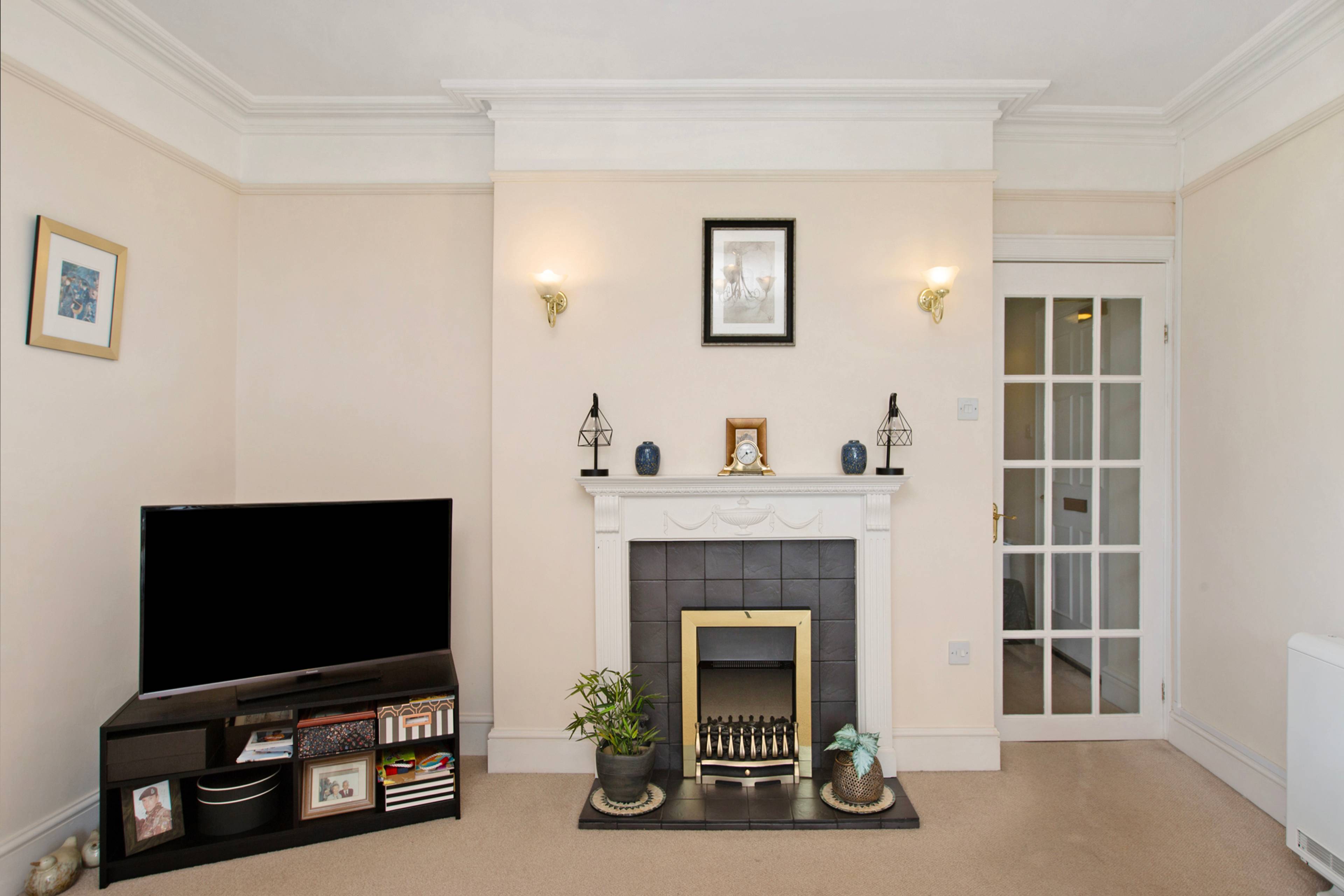 Flat 3, Teignmouth, TQ14 - 6
