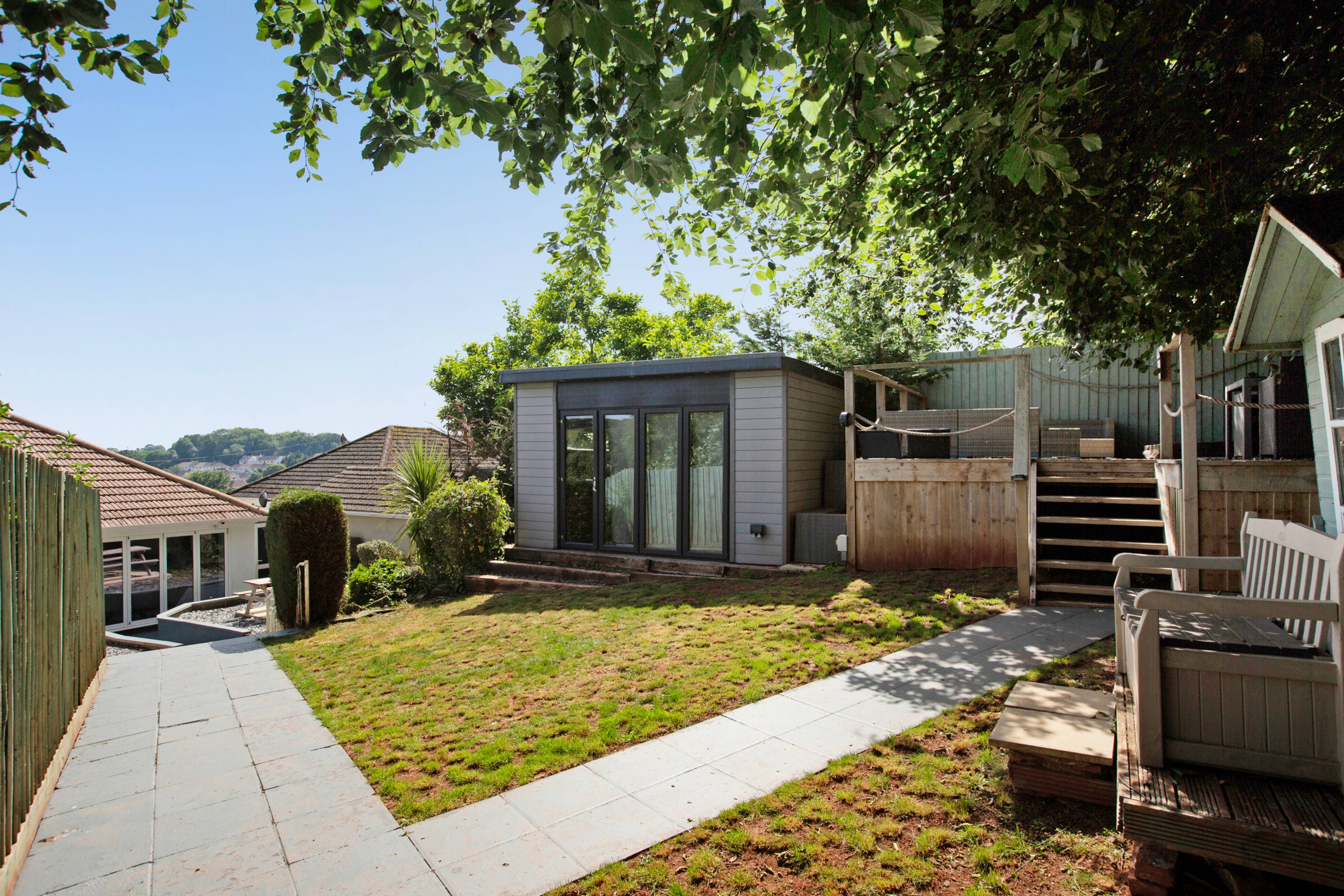20 Brunel Avenue, Torquay, TQ2 - 4