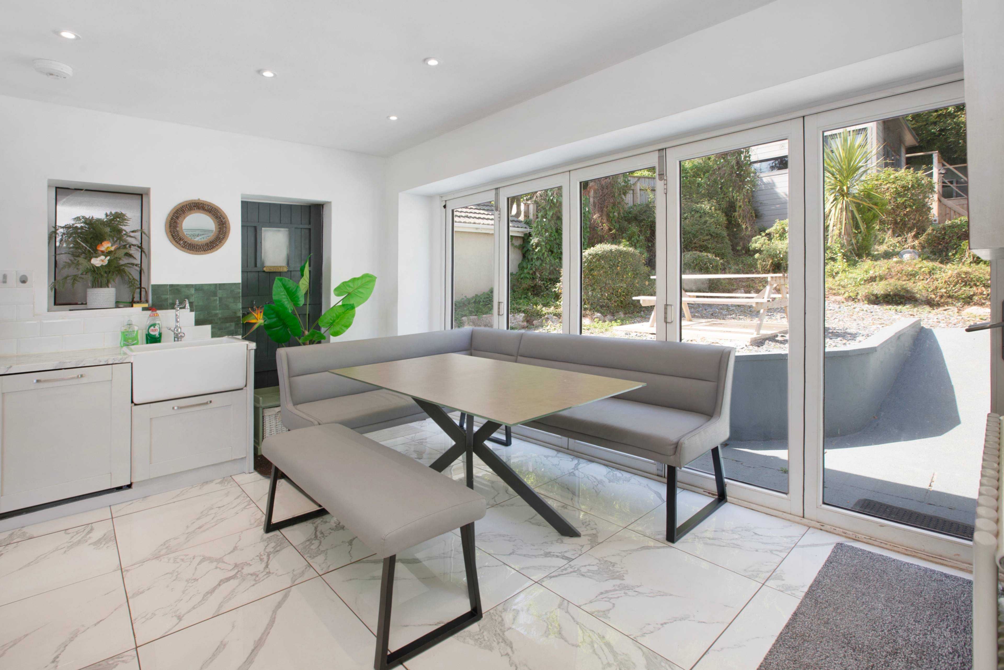 20 Brunel Avenue, Torquay, TQ2 - 6