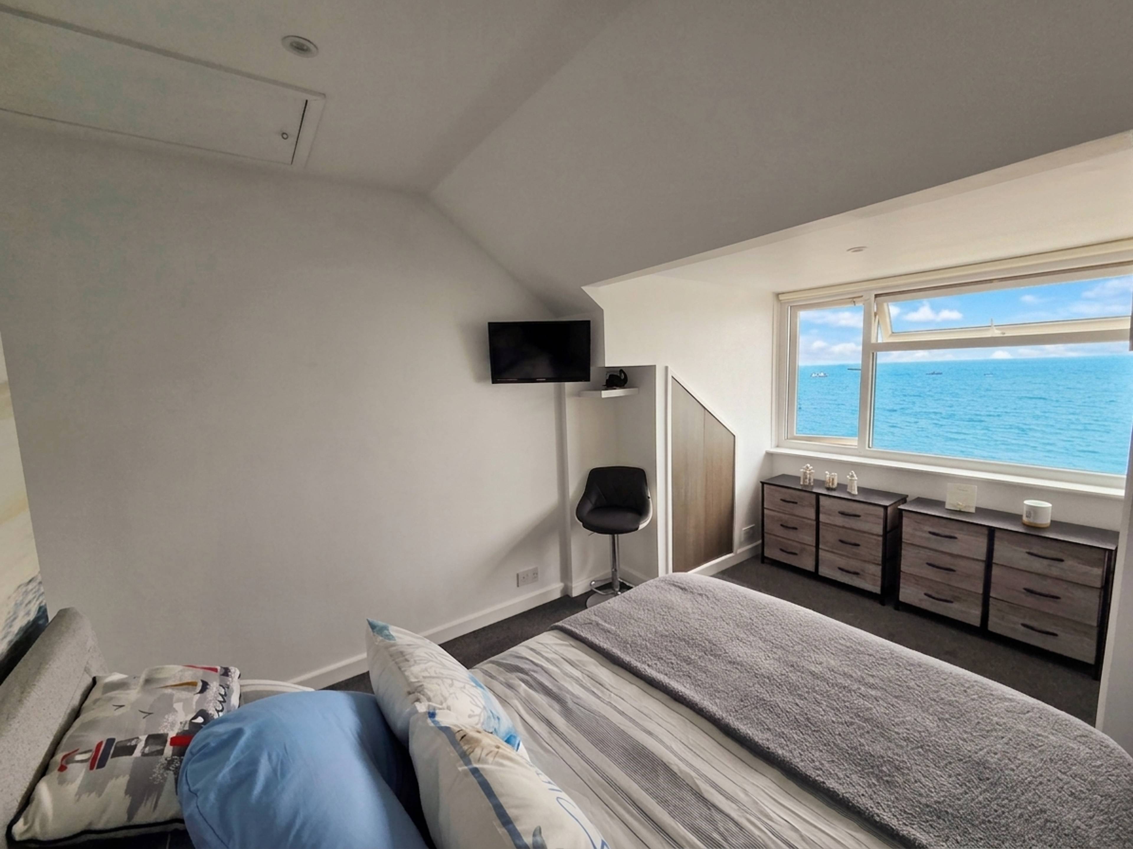 Flat 4, Dawlish, EX7 - 5