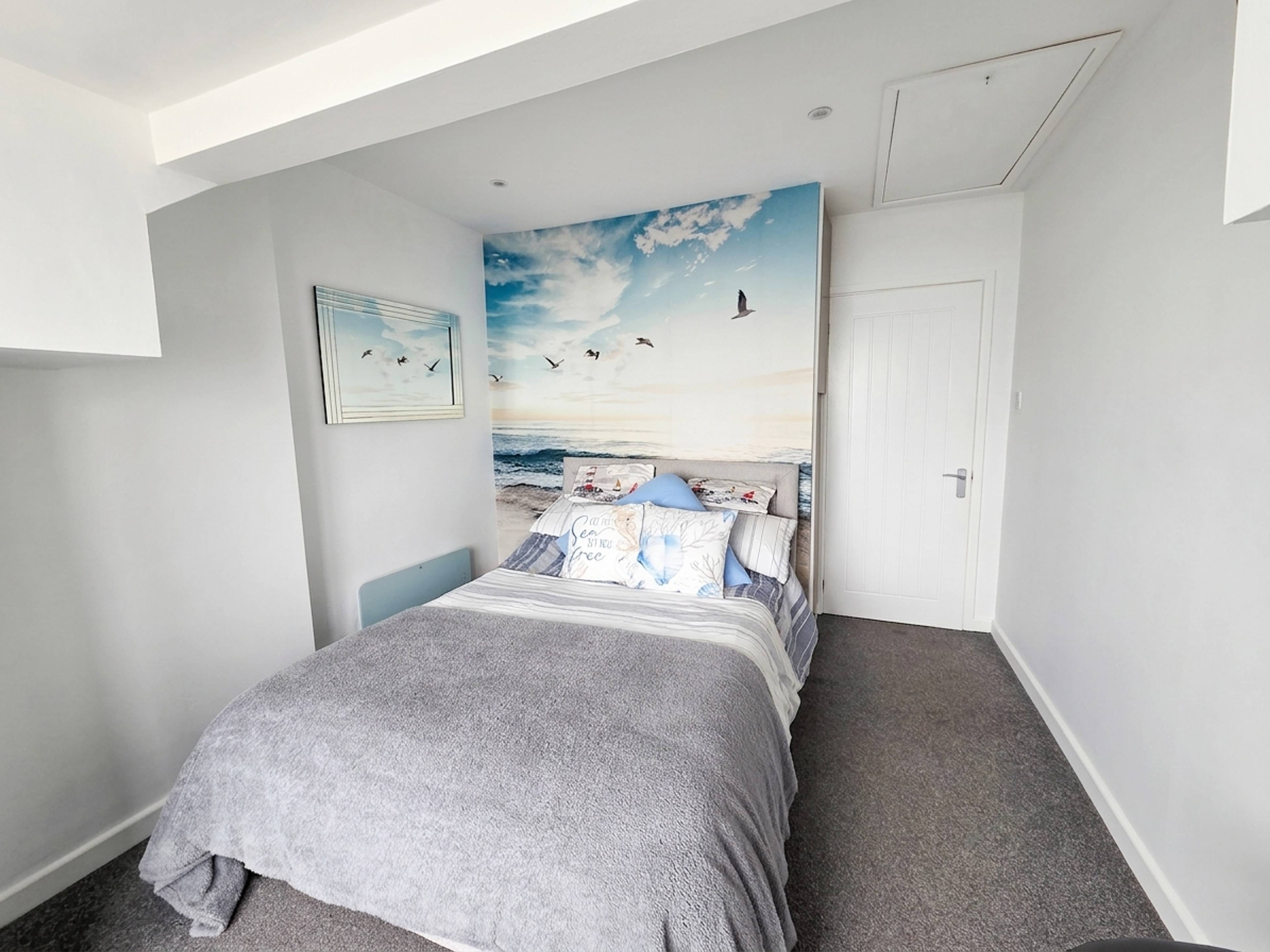 Flat 4, Dawlish, EX7 - 7