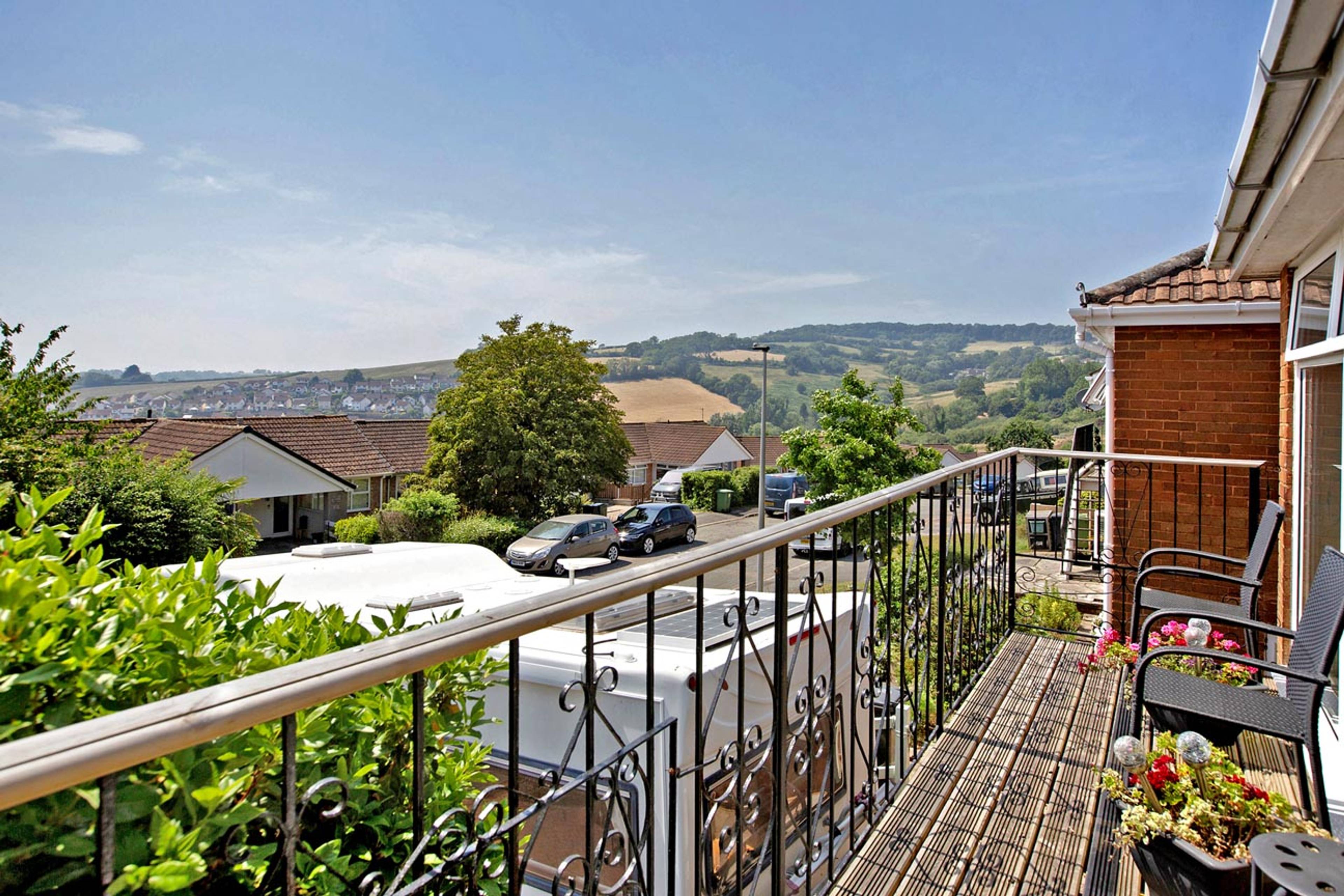 4 Armada Drive, Teignmouth, TQ14 - 10