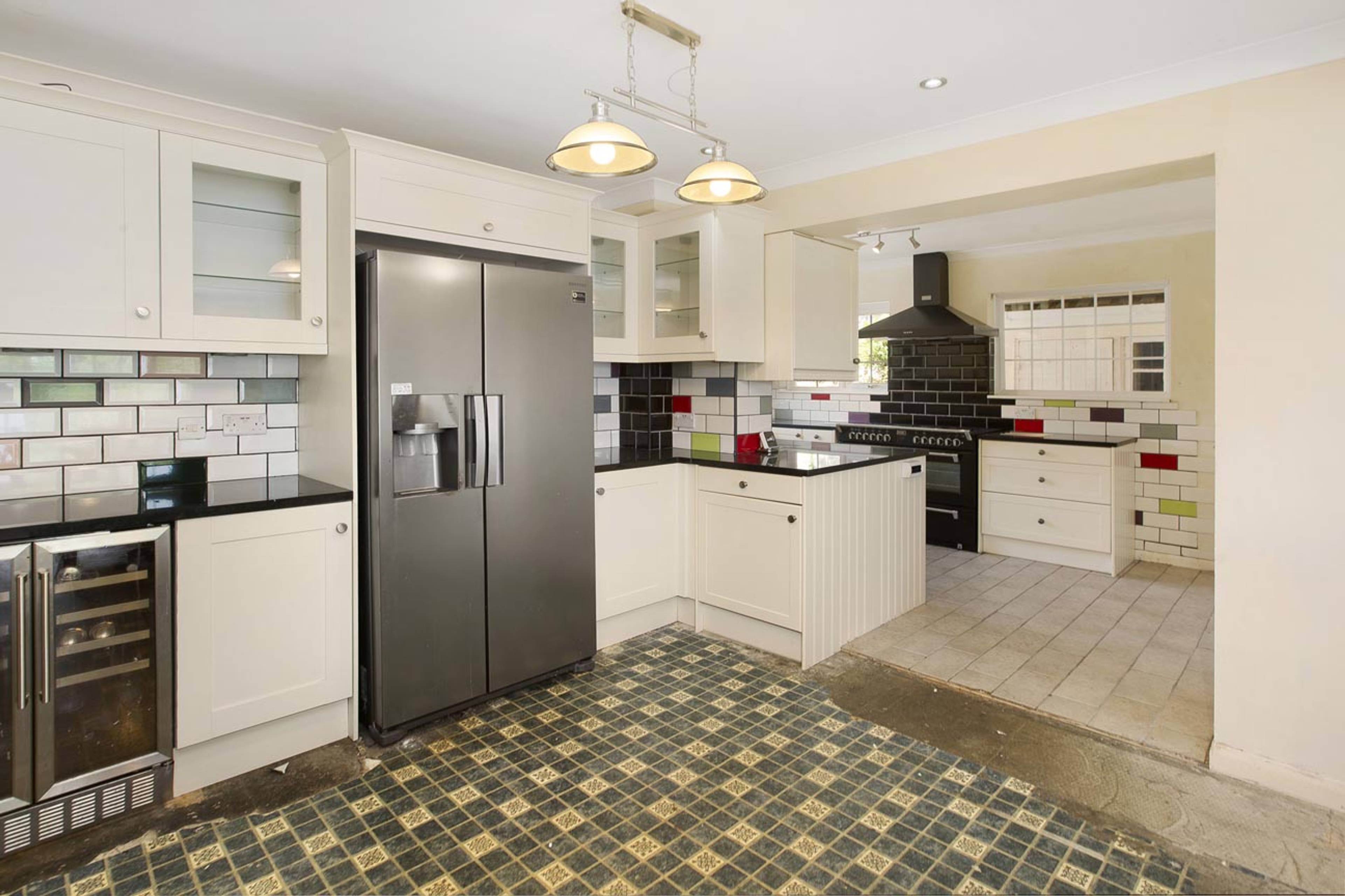 10 Brook Close, Dawlish, EX7 - 5