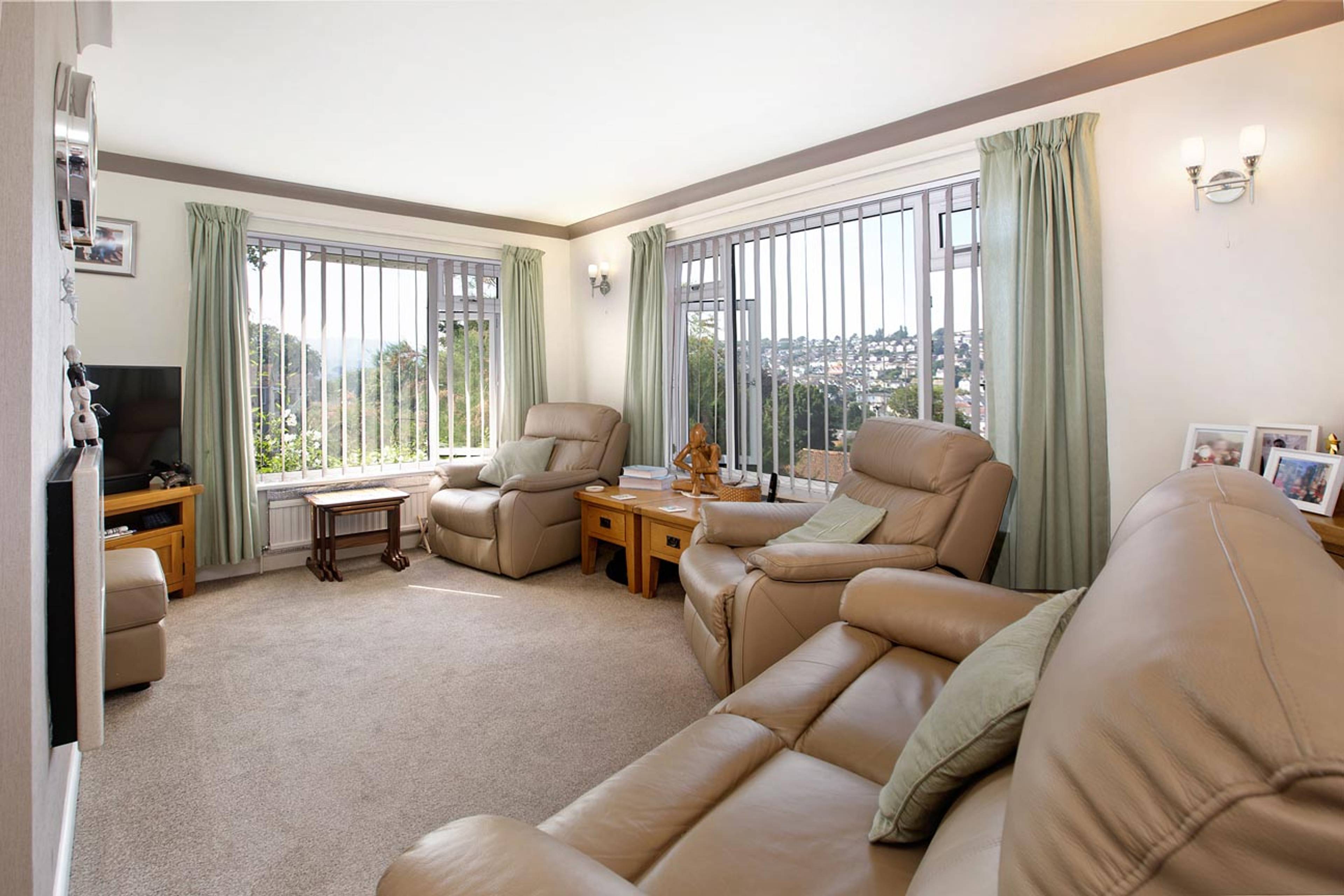 1 West Cliff Park Drive, Dawlish, EX7 - 4
