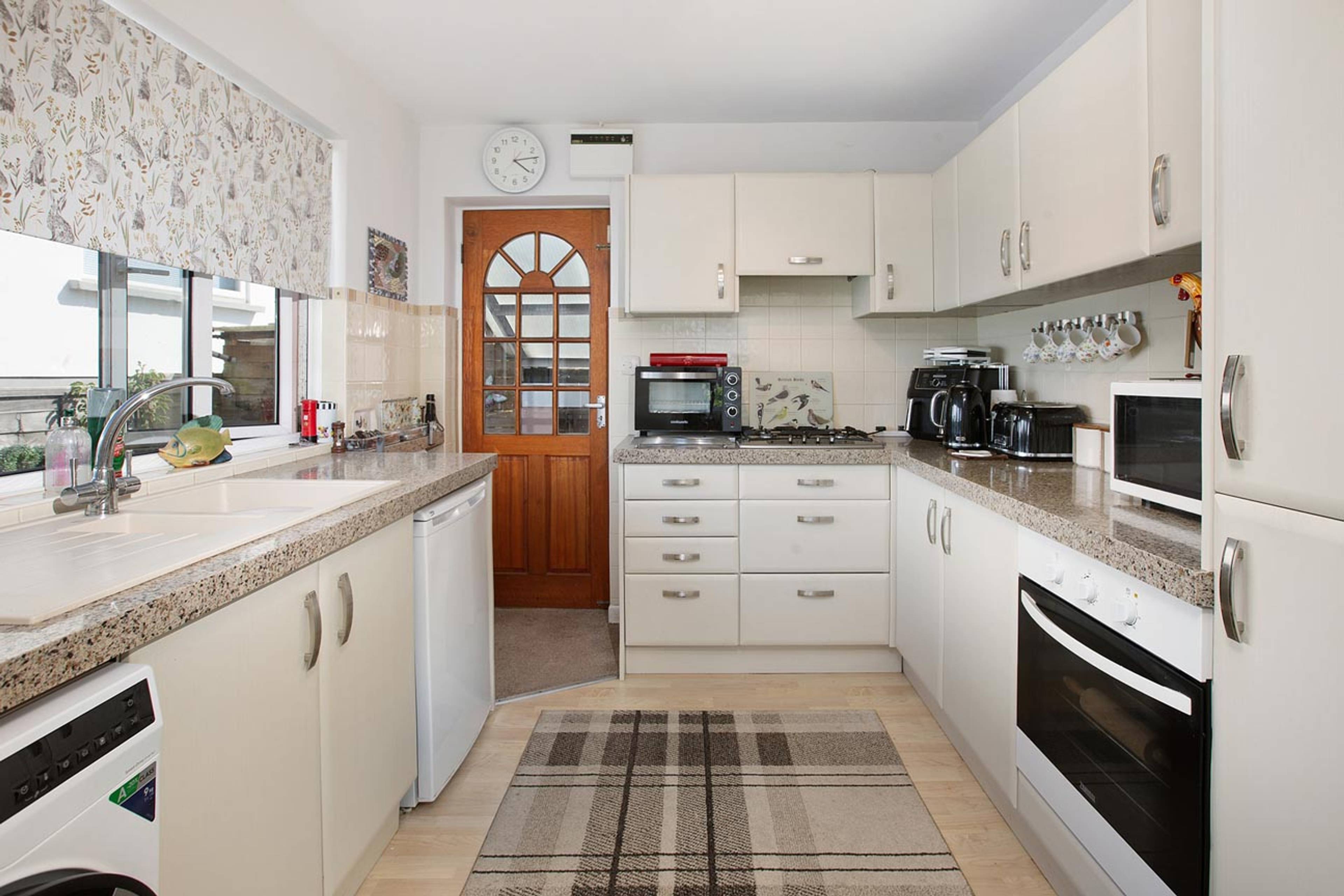 1 West Cliff Park Drive, Dawlish, EX7 - 3