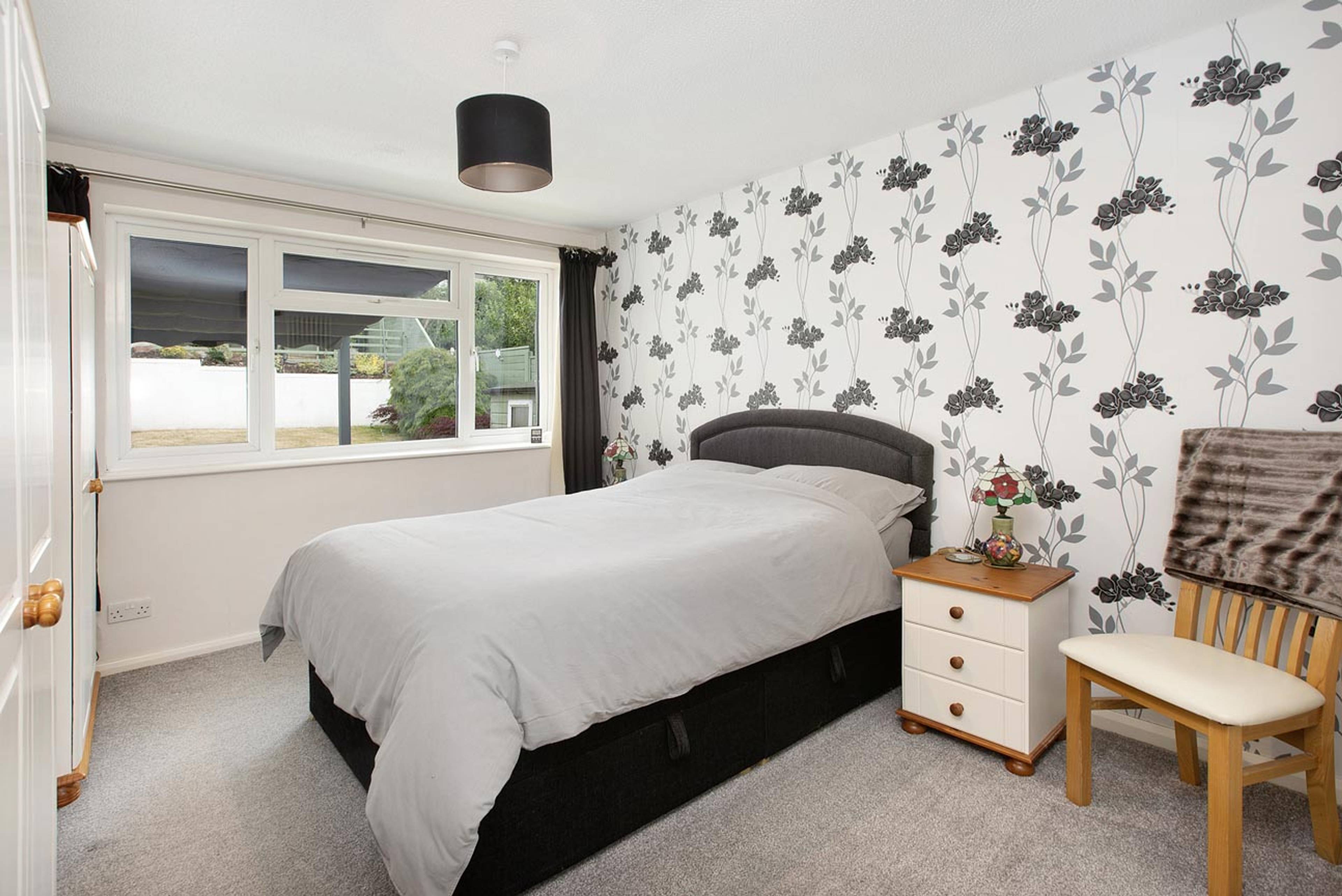11 Pellew Way, Teignmouth, TQ14 - 9