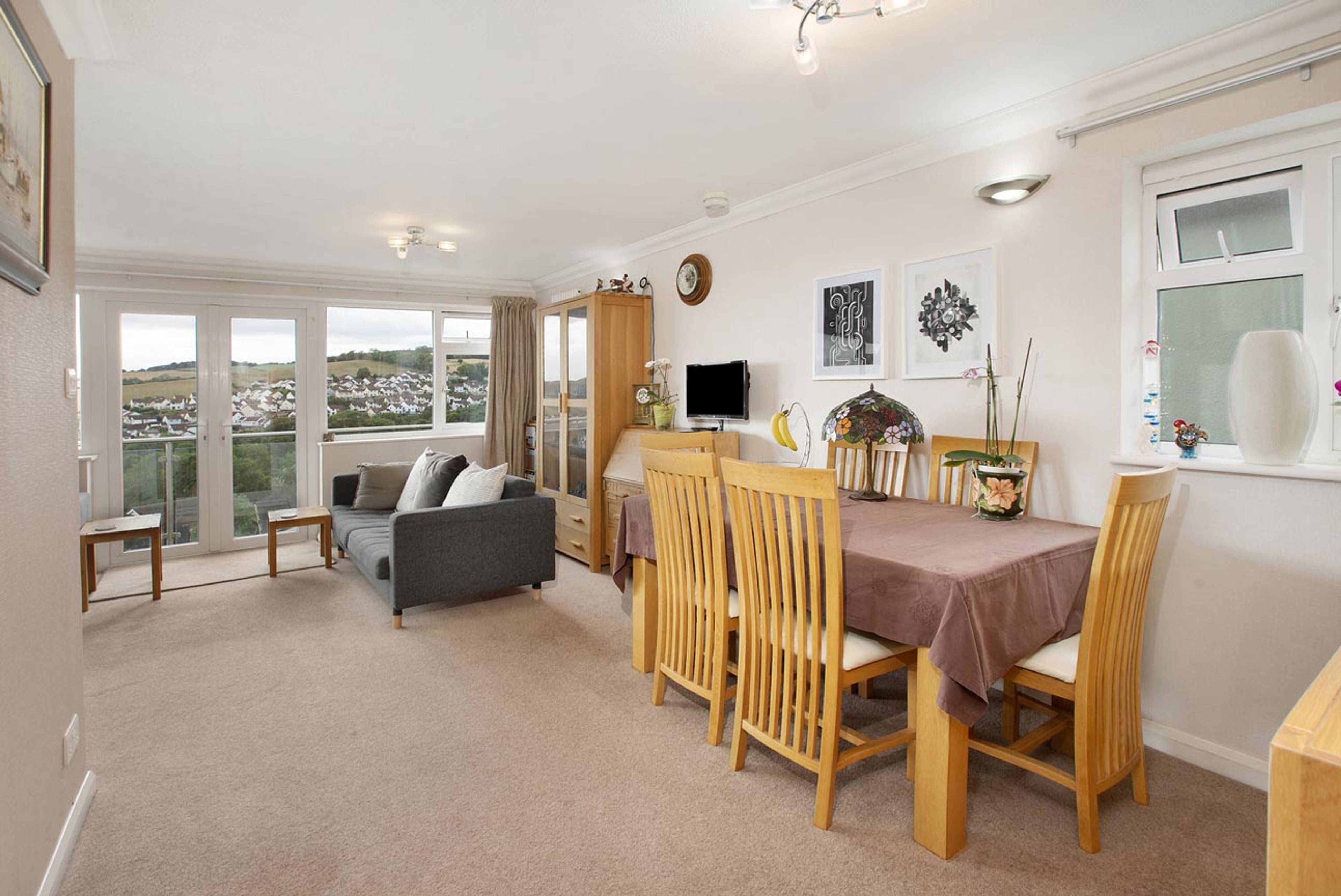 11 Pellew Way, Teignmouth, TQ14 - 3