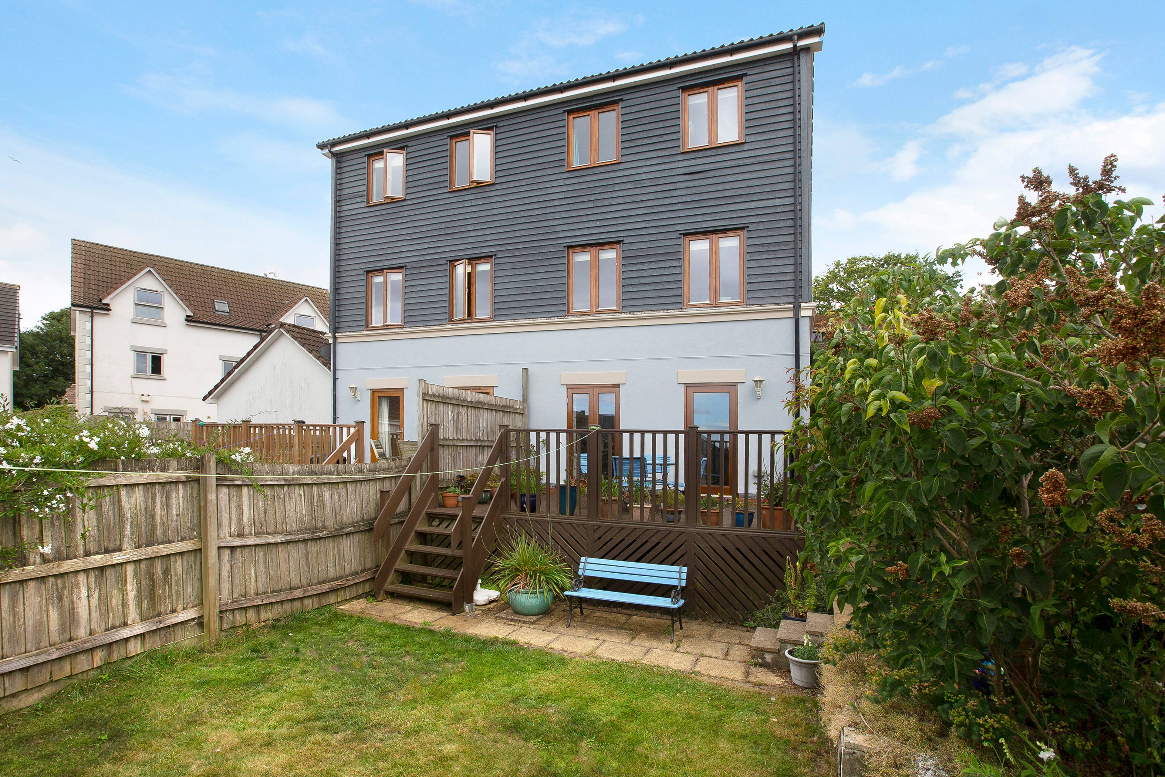 6 Stewart Gardens, Dawlish, EX7 - 4