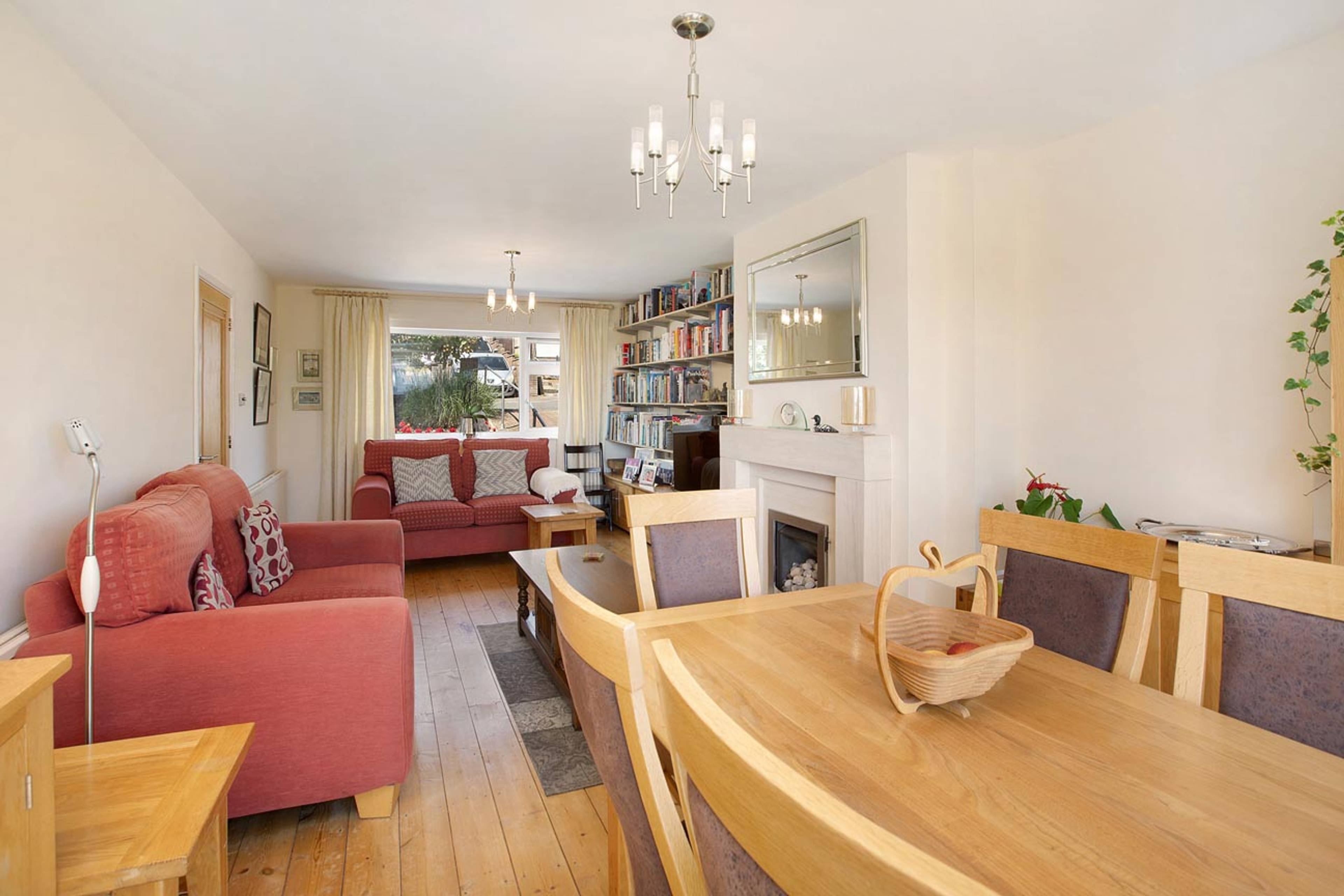 9 Hazel Close, Teignmouth, TQ14 - 8