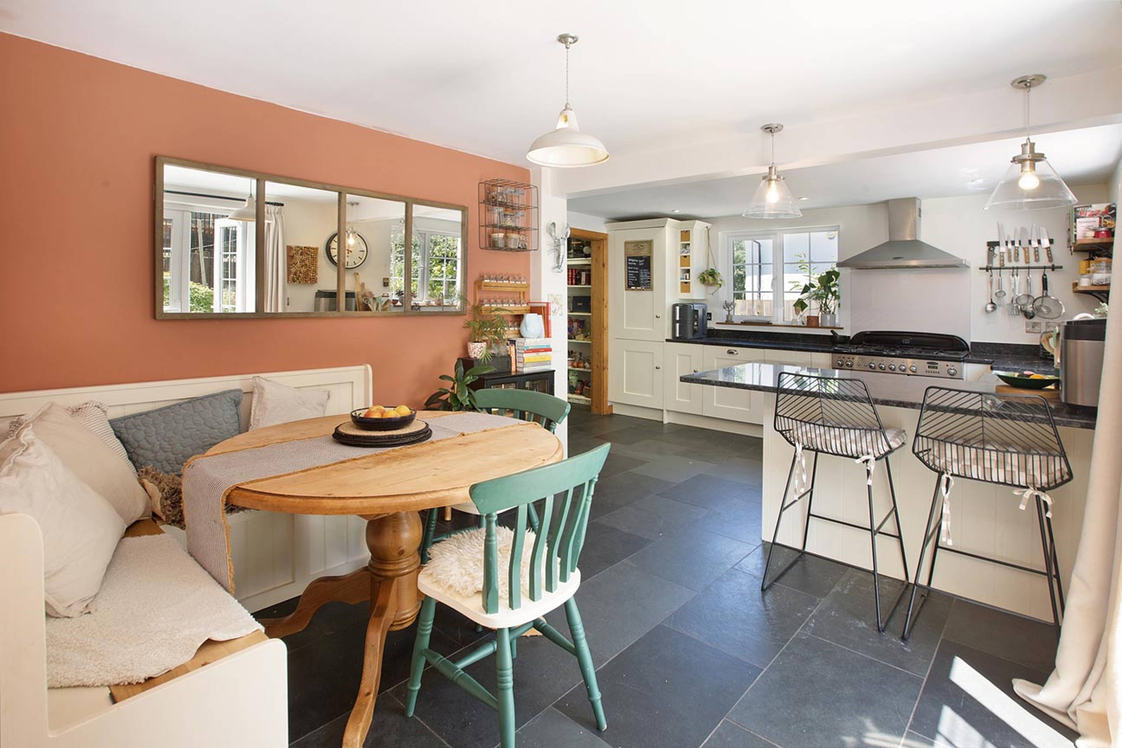 Luccombe Deane Road, Newton Abbot, TQ12 - 2
