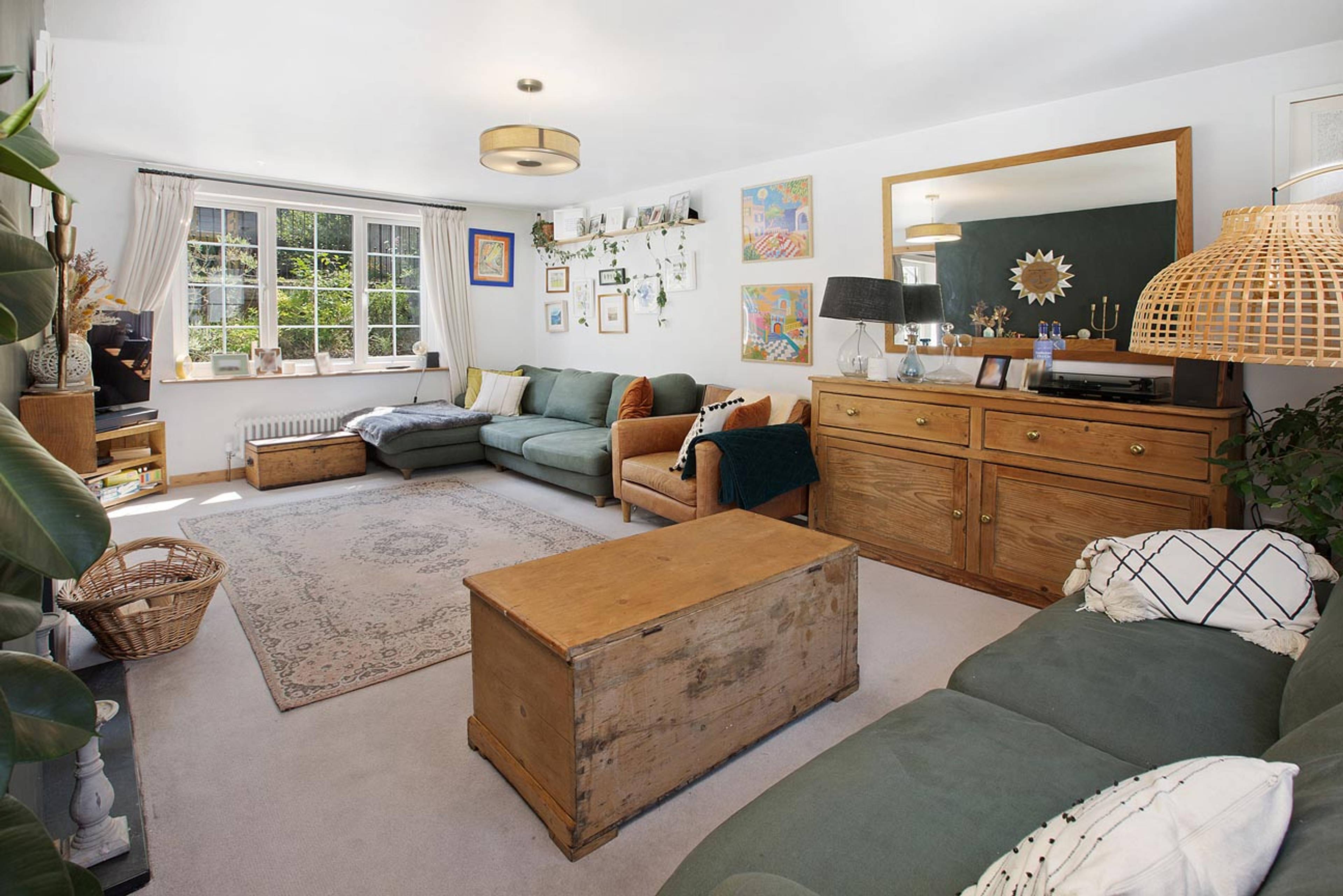 Luccombe Deane Road, Newton Abbot, TQ12 - 9
