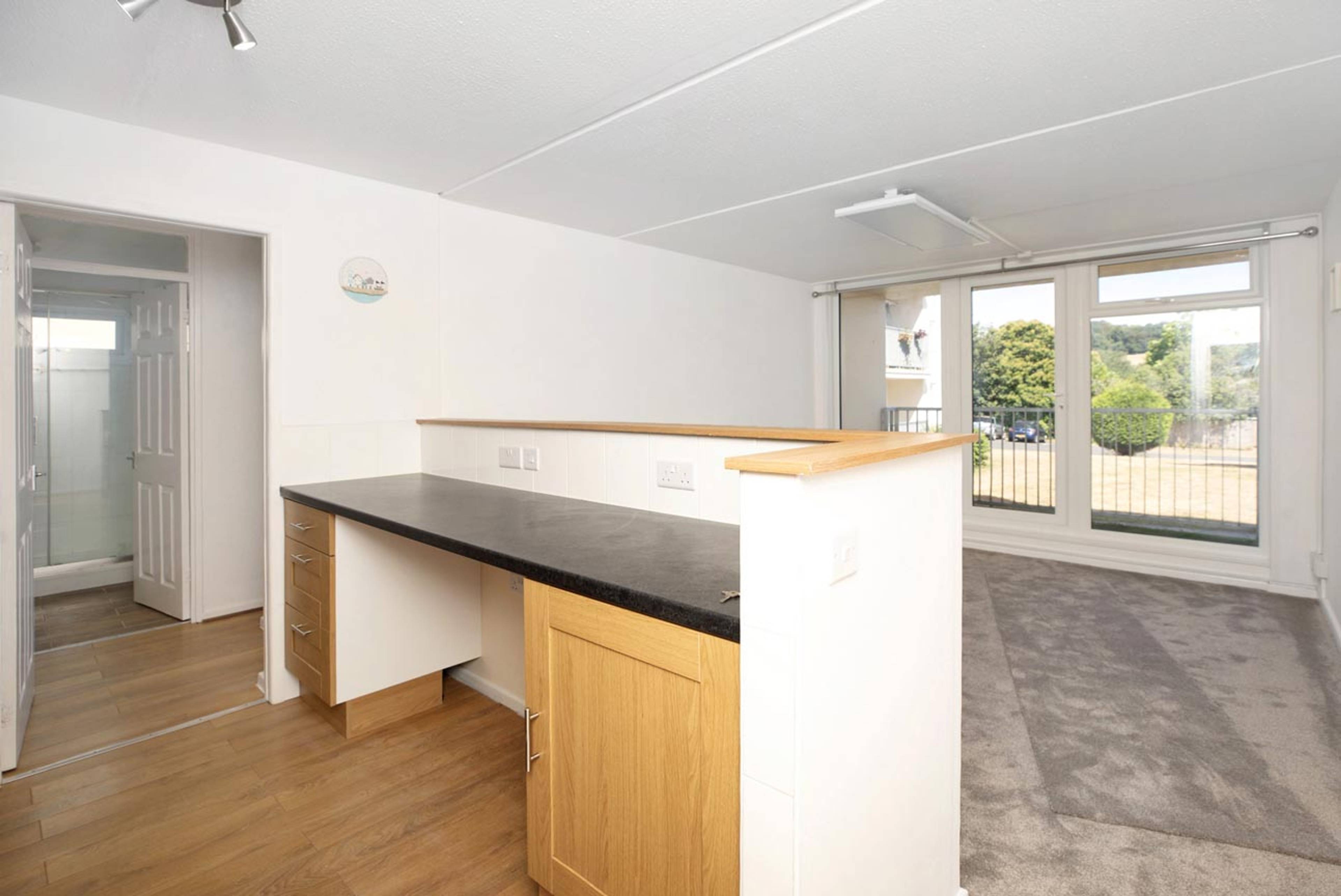 1 Devondale Court, Dawlish, EX7 - 6