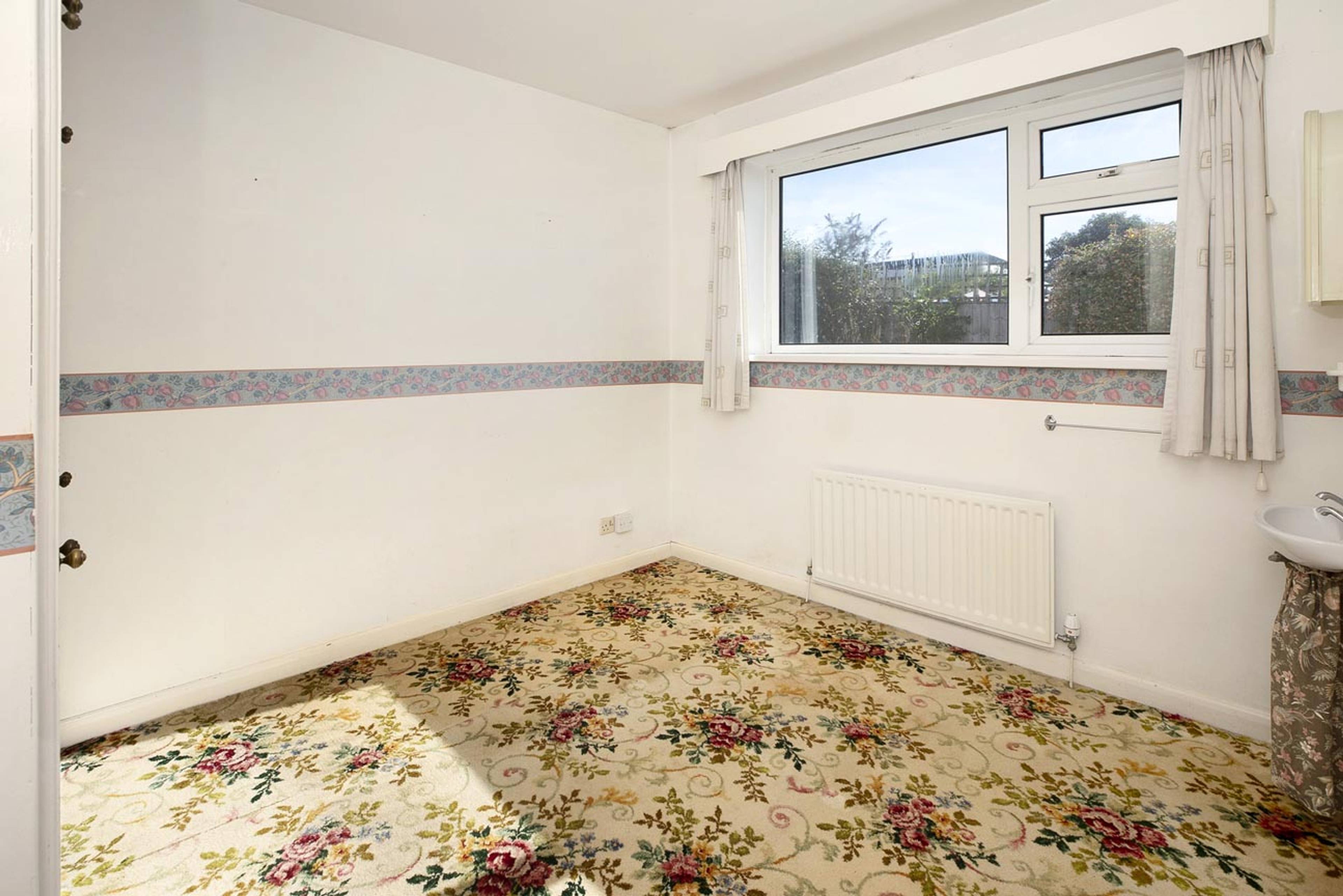 23 Ashleigh Drive, Teignmouth, TQ14 - 9