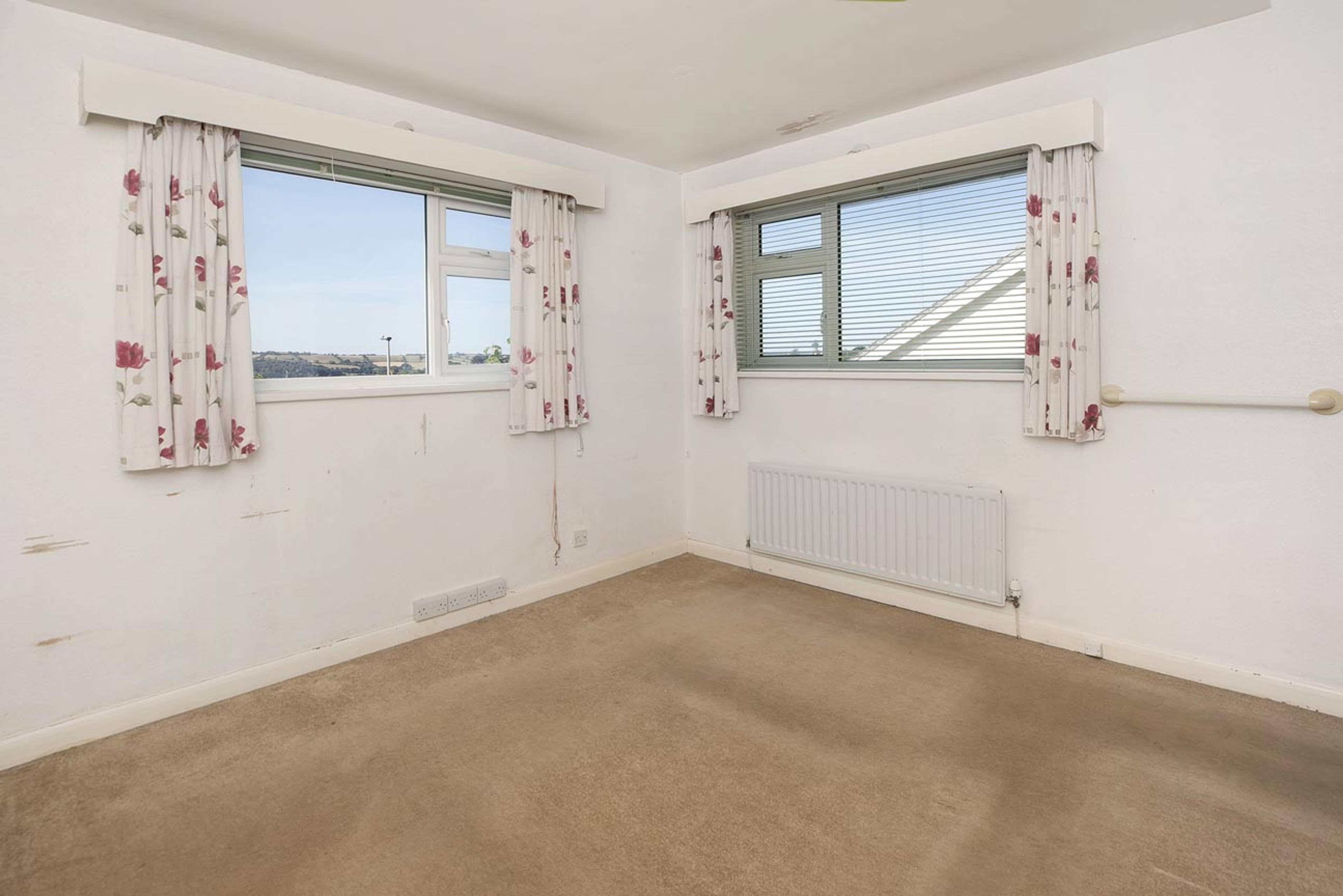 23 Ashleigh Drive, Teignmouth, TQ14 - 8