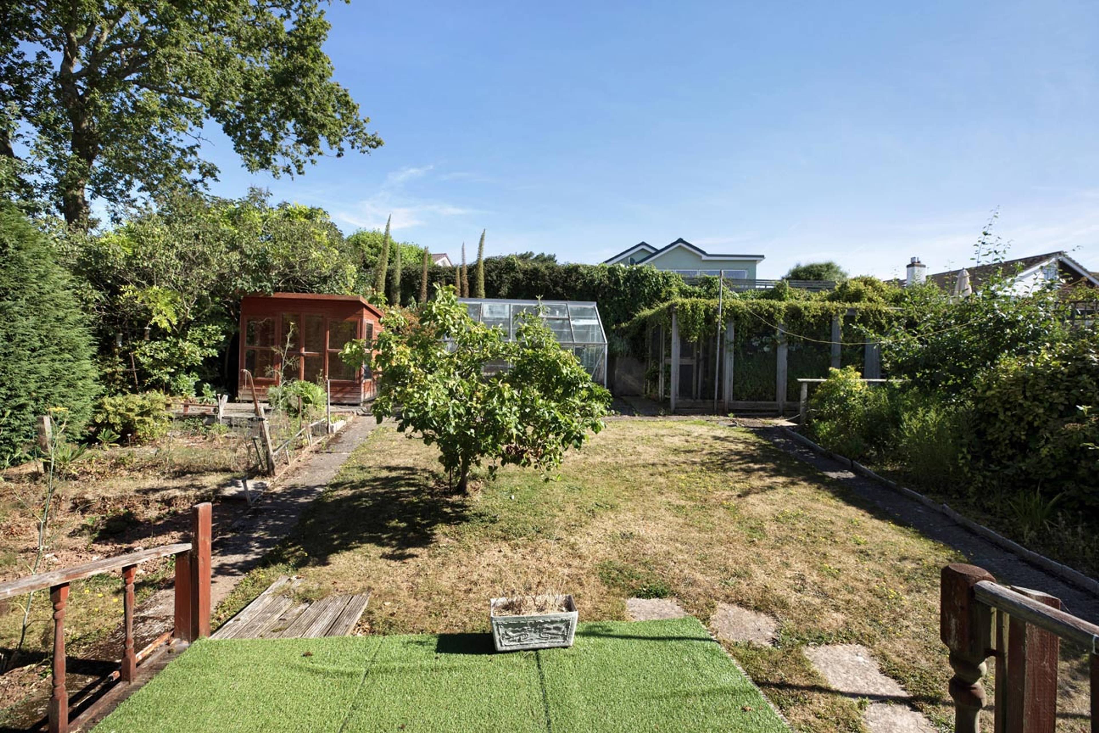 23 Ashleigh Drive, Teignmouth, TQ14 - 3