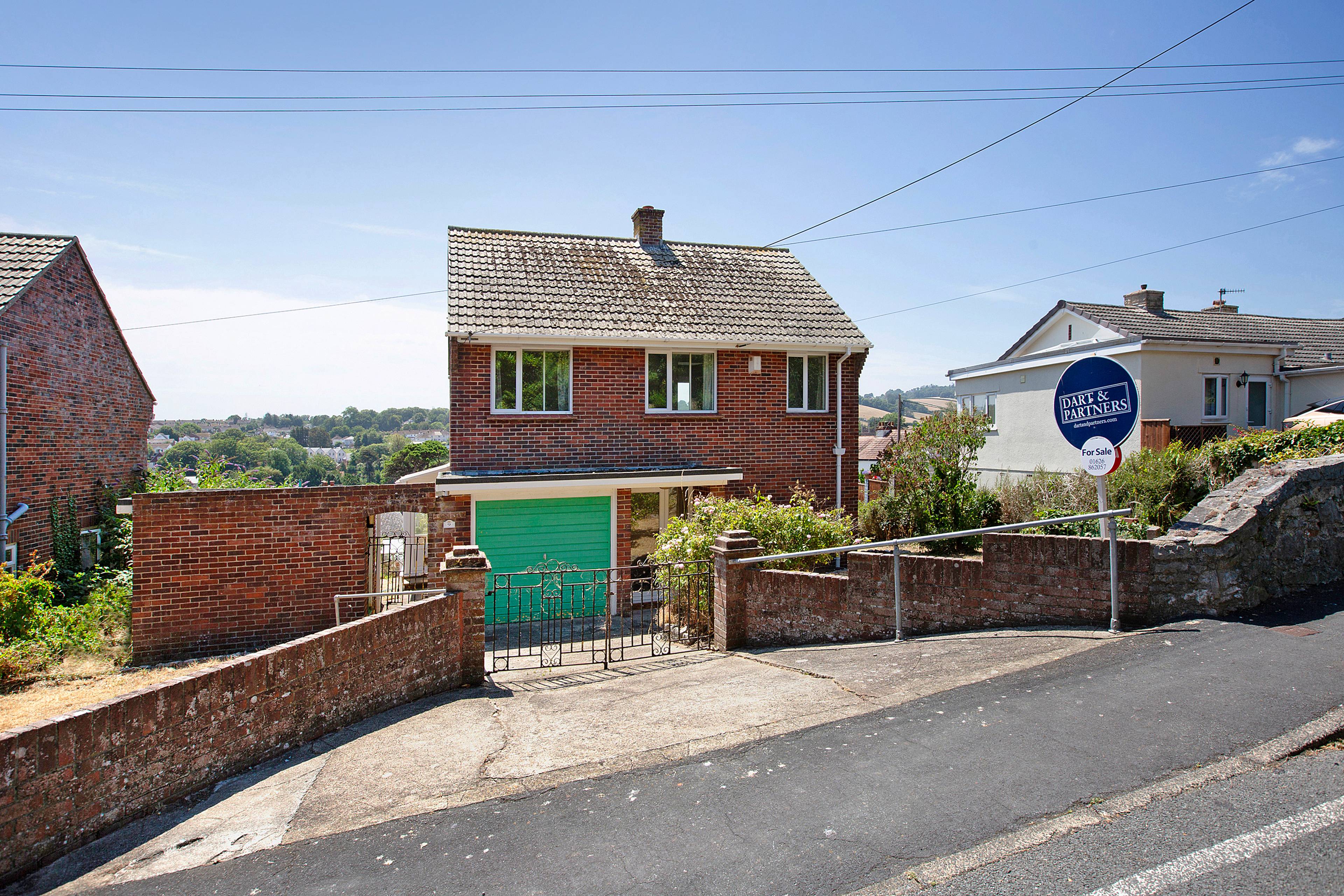 9 Longlands, Dawlish, EX7 - 1