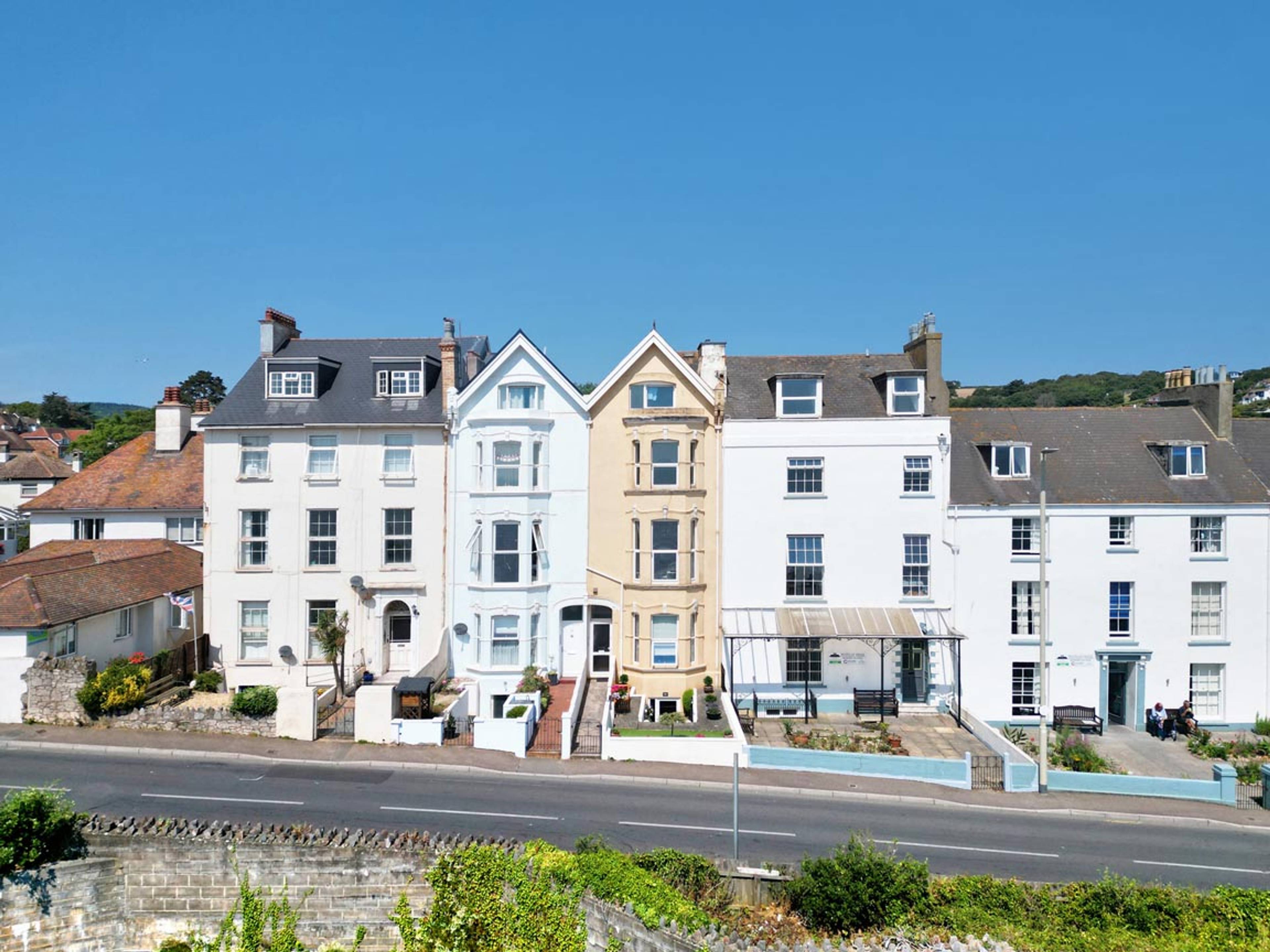 Basement Flat, Dawlish, EX7 - 1