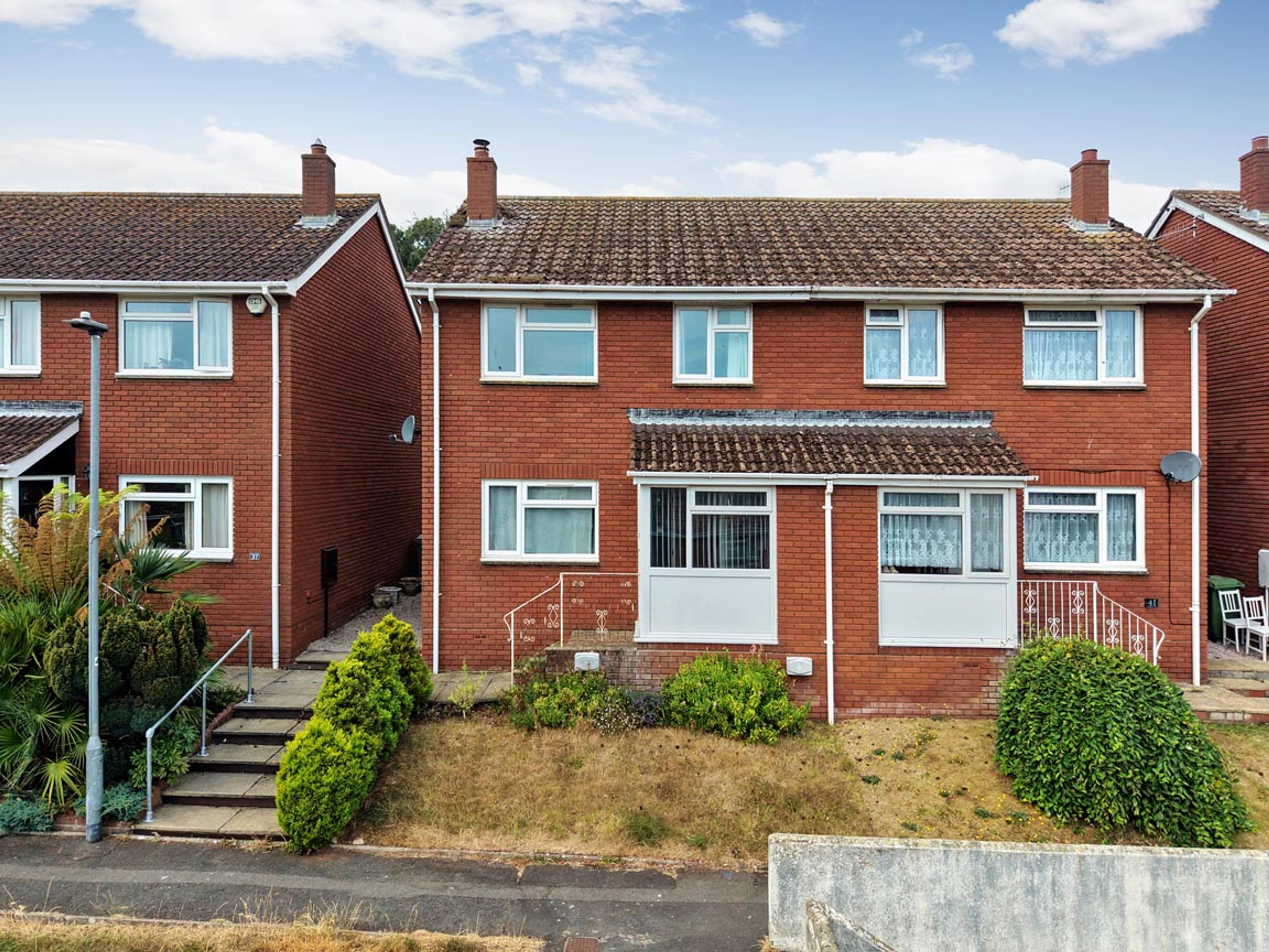 39 Headway Rise, Teignmouth, TQ14 - 1