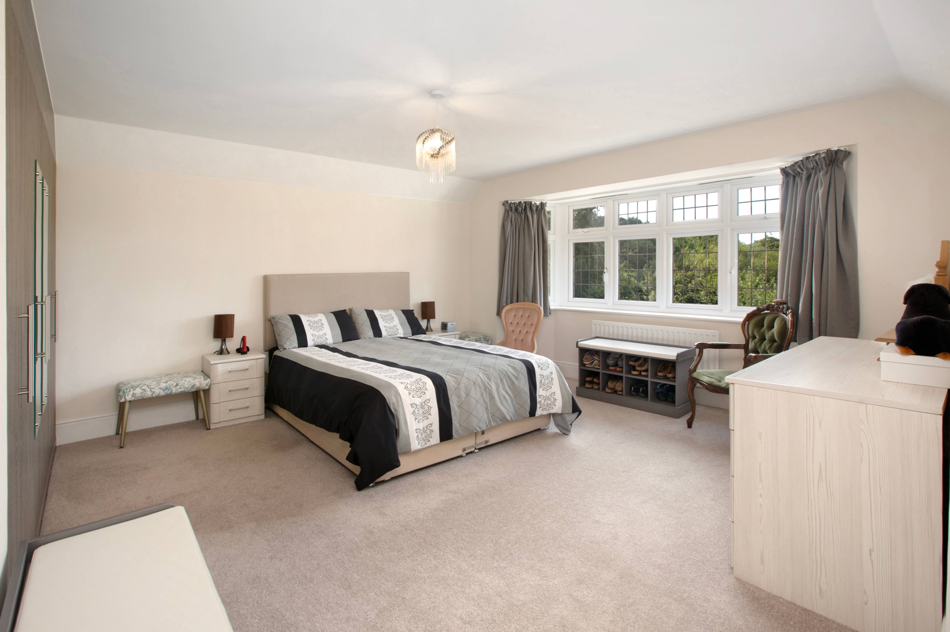 Lapwing Close, Dawlish, EX7 - 8