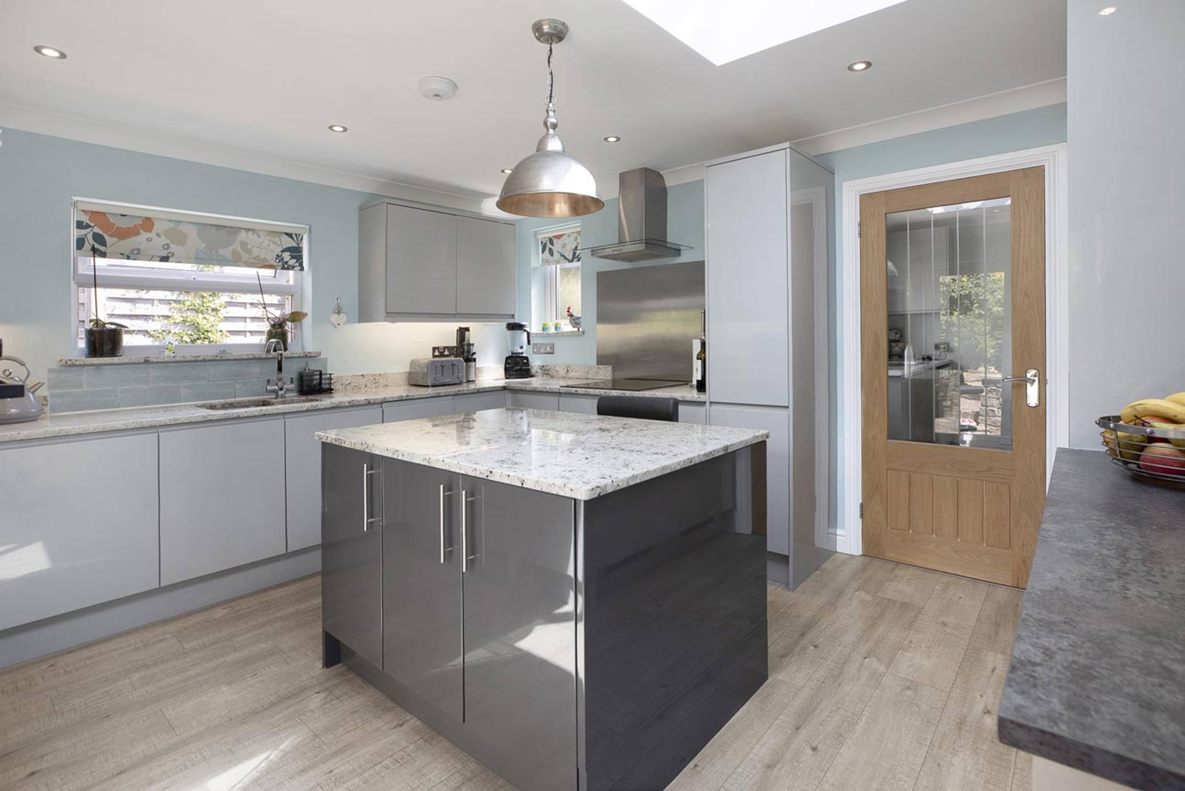 23 Grange Park, Teignmouth, TQ14 - 5