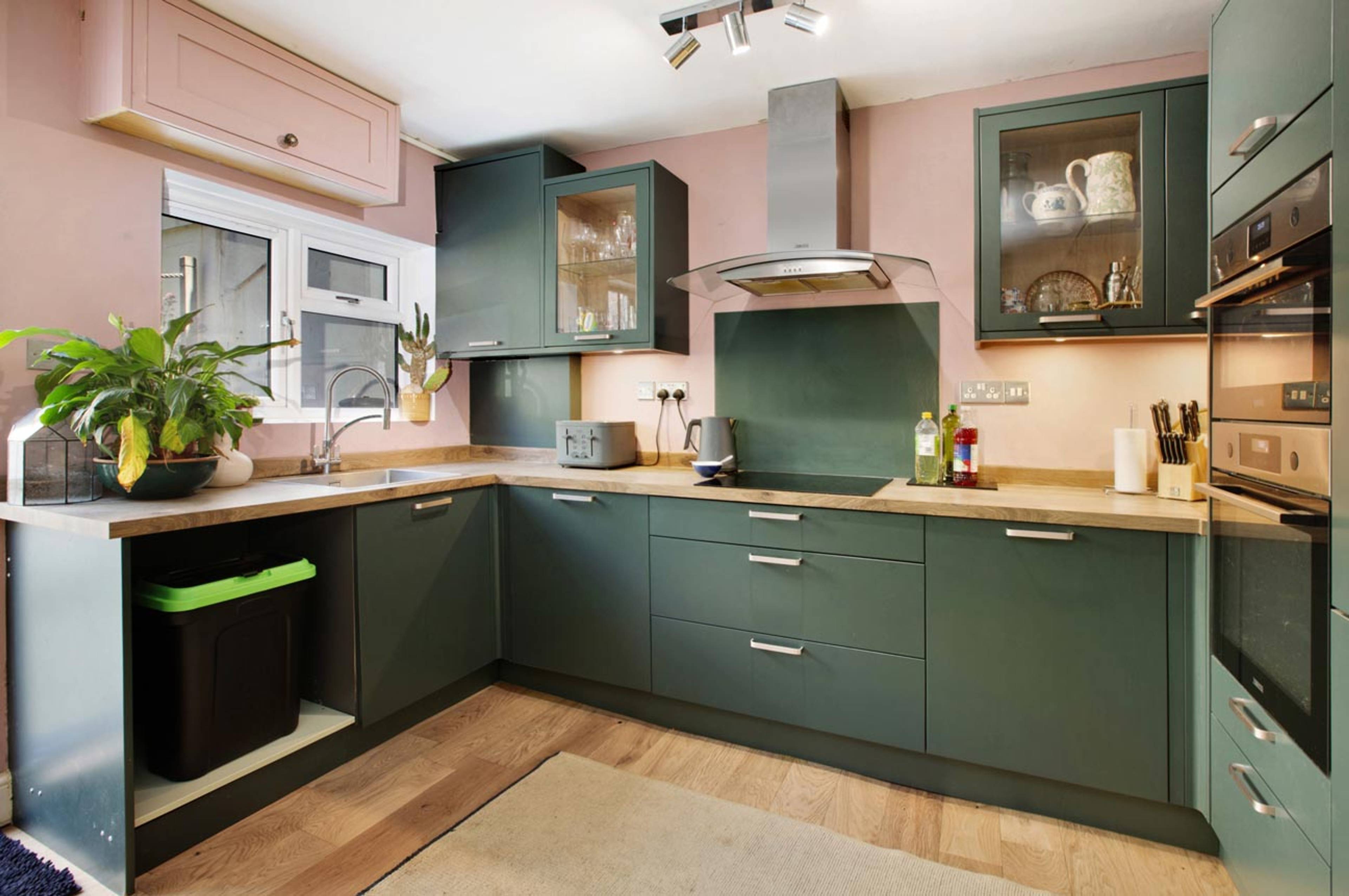 13 Orchard Gardens, Dawlish, EX7 - 5