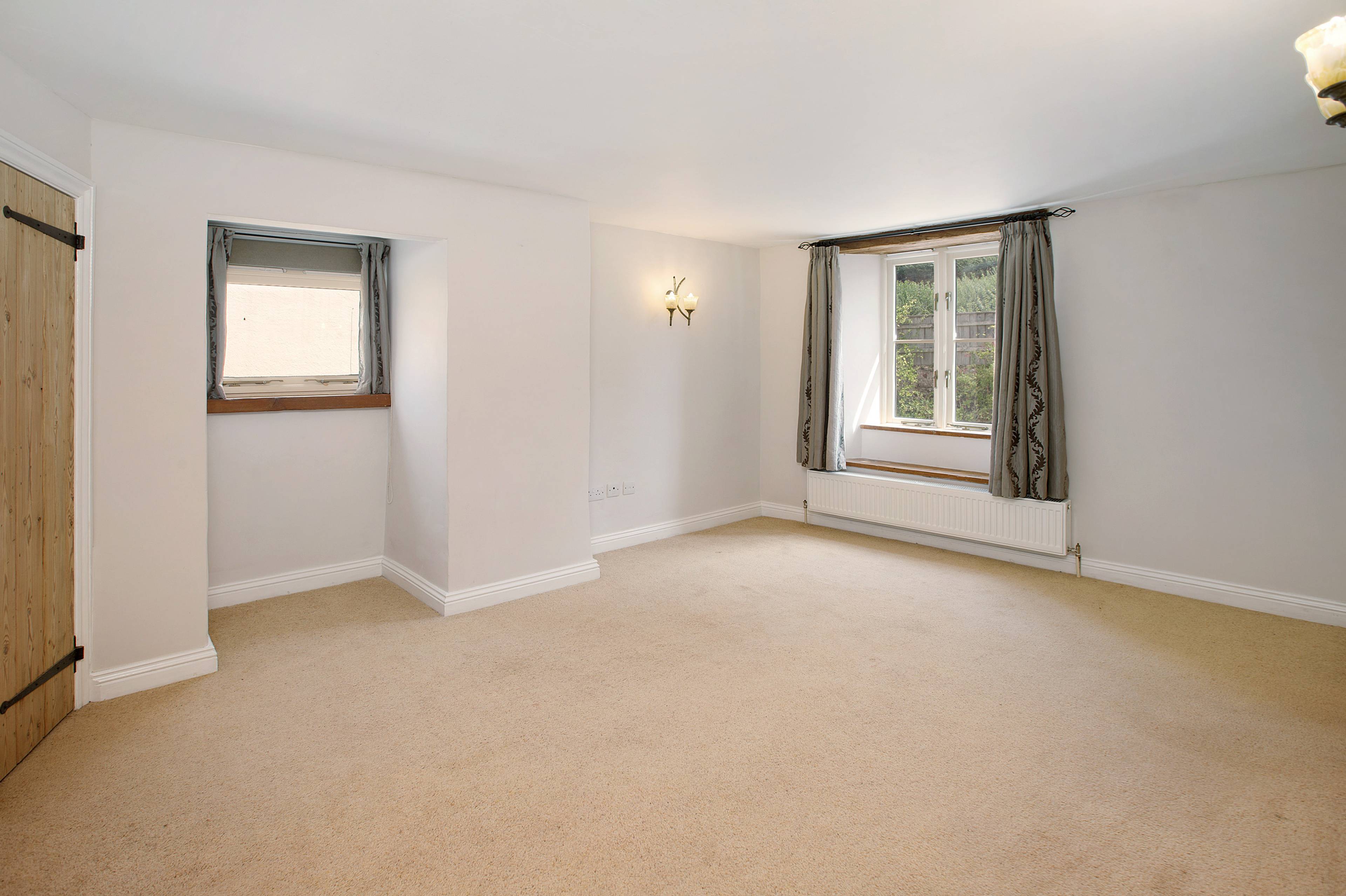 Combeinteignhead, Newton Abbot, TQ12 - 8