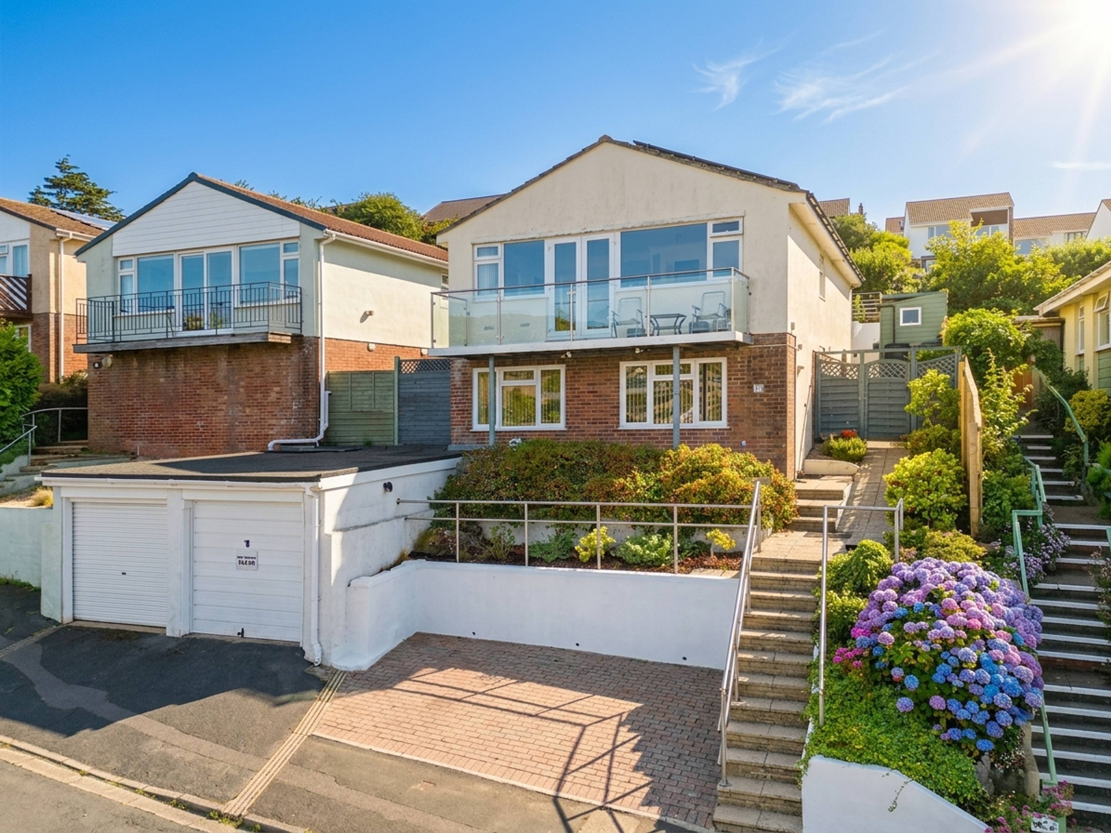 Pellew Way, Teignmouth, TQ14 - 1