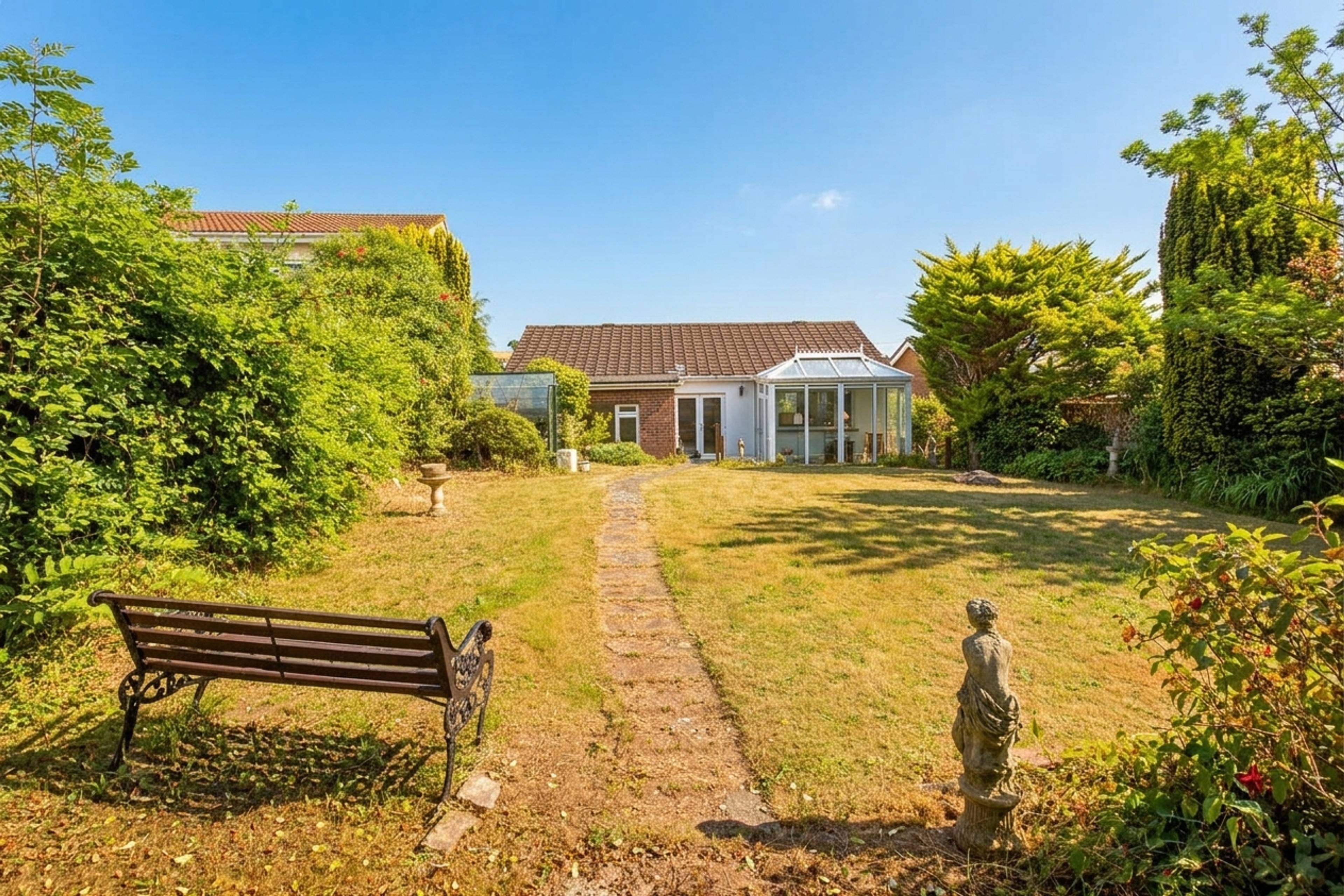 Woodland Avenue, Teignmouth, TQ14 - 3
