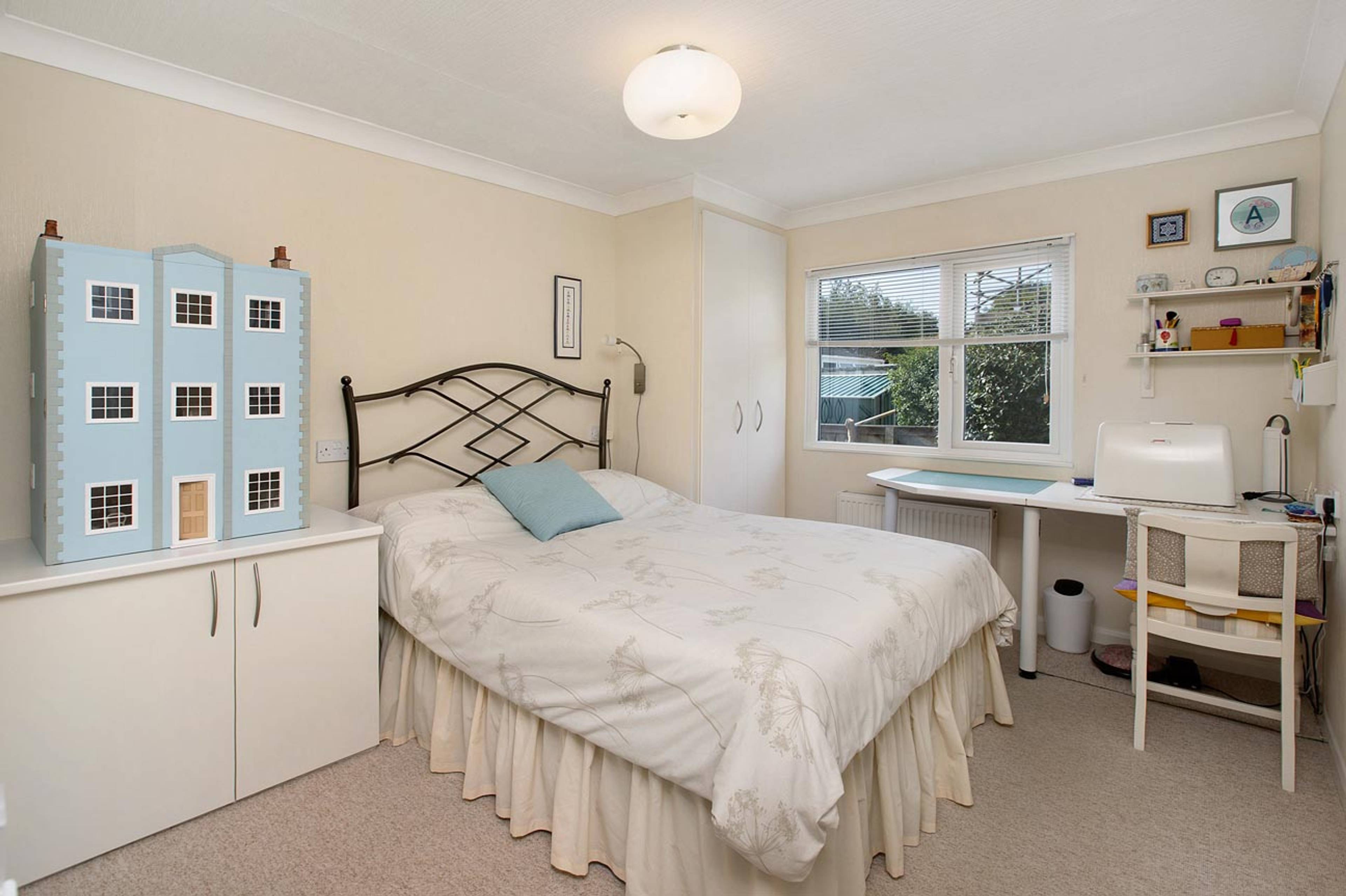 Beechwood Crescent, Dawlish Warren, EX7 - 9