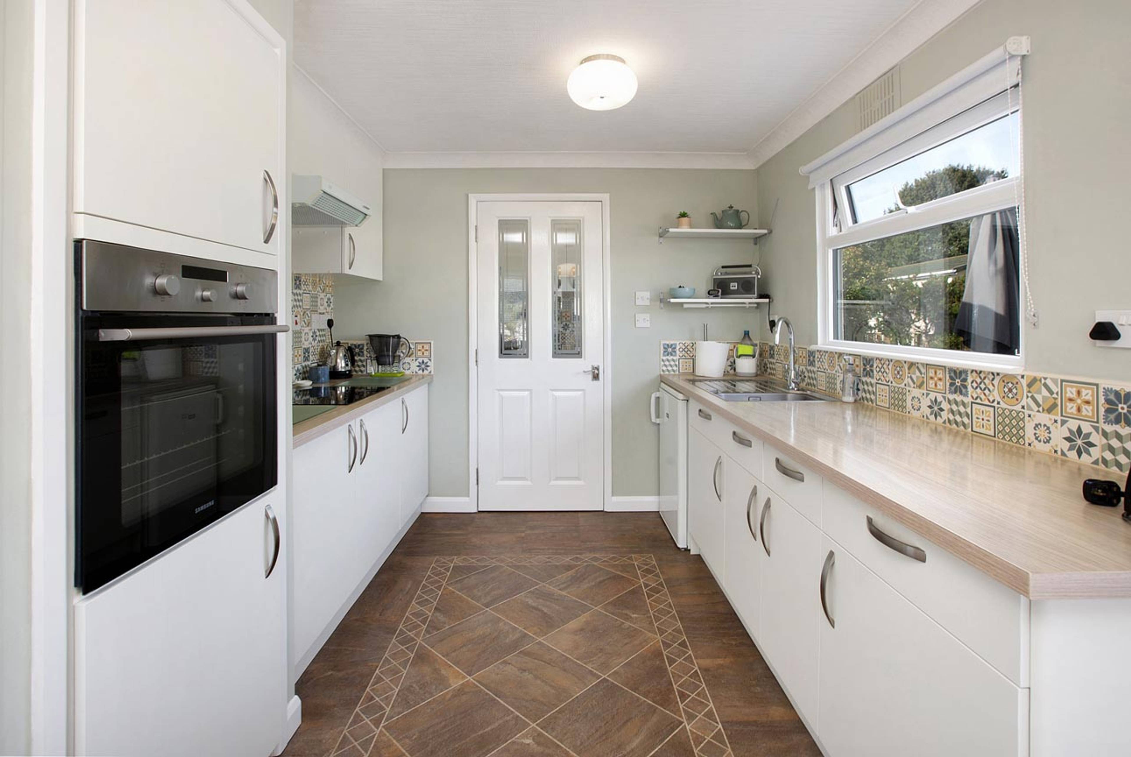 Beechwood Crescent, Dawlish Warren, EX7 - 2