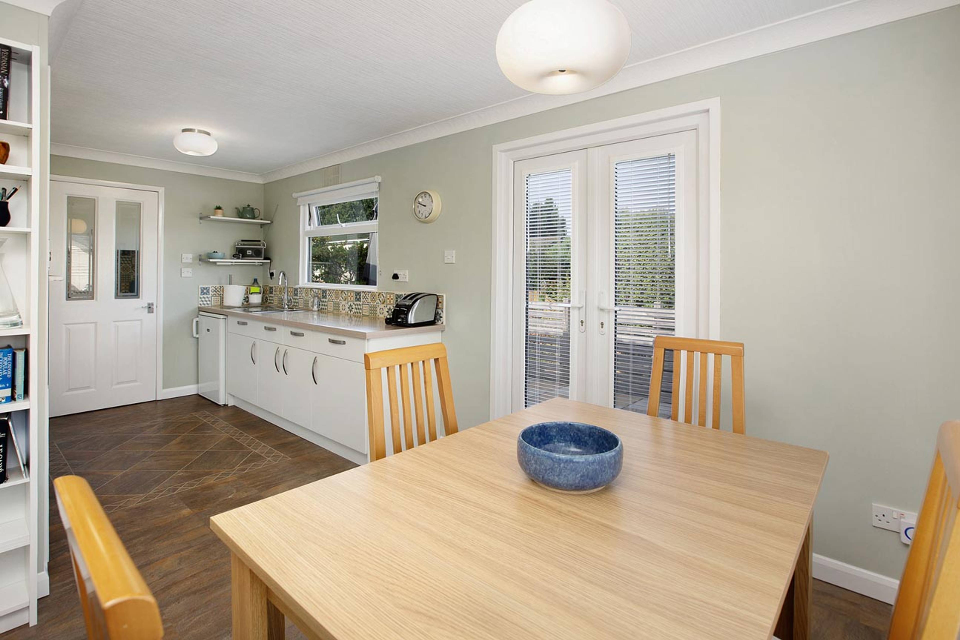 Beechwood Crescent, Dawlish Warren, EX7 - 5