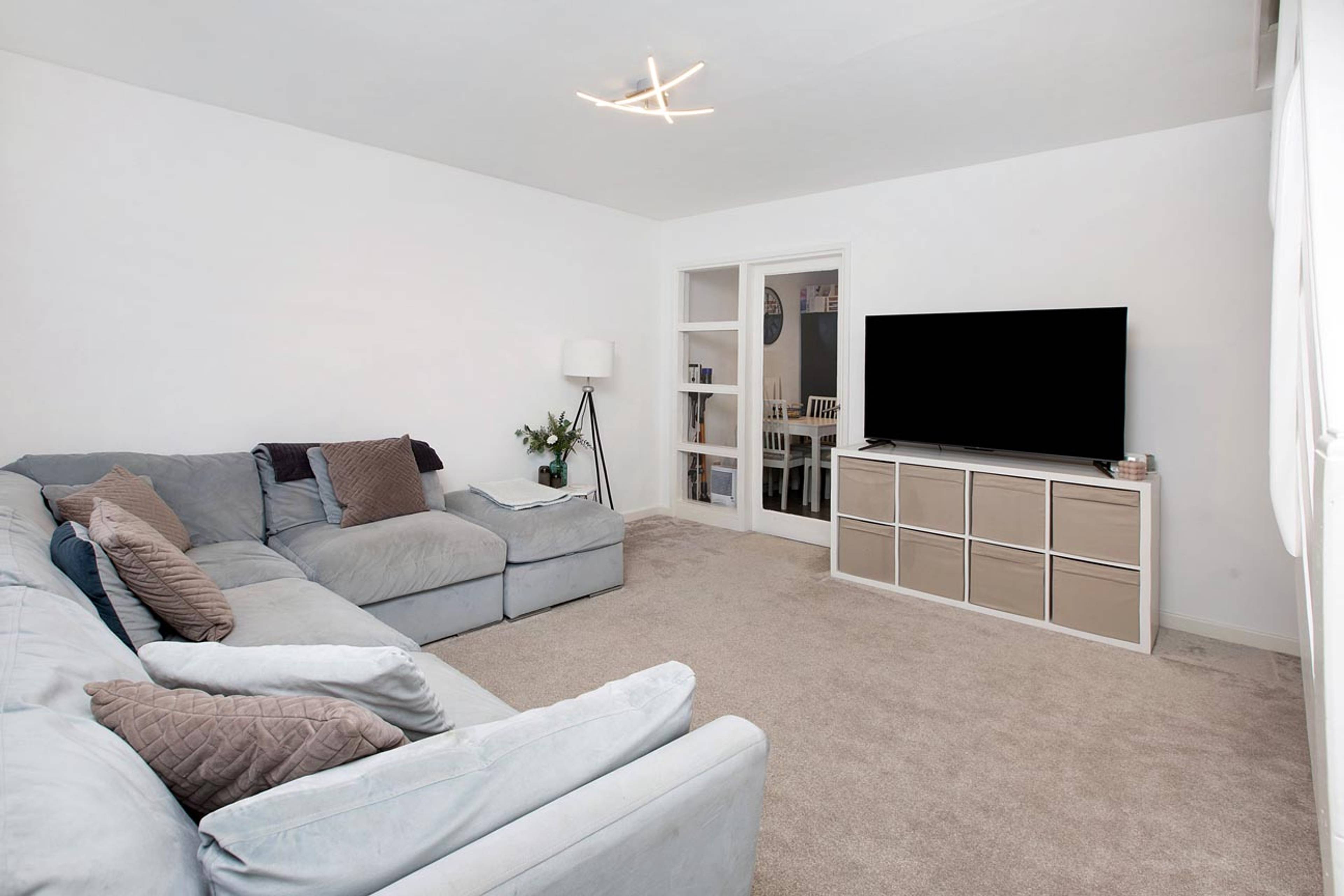 Headway Rise, Teignmouth, TQ14 - 7