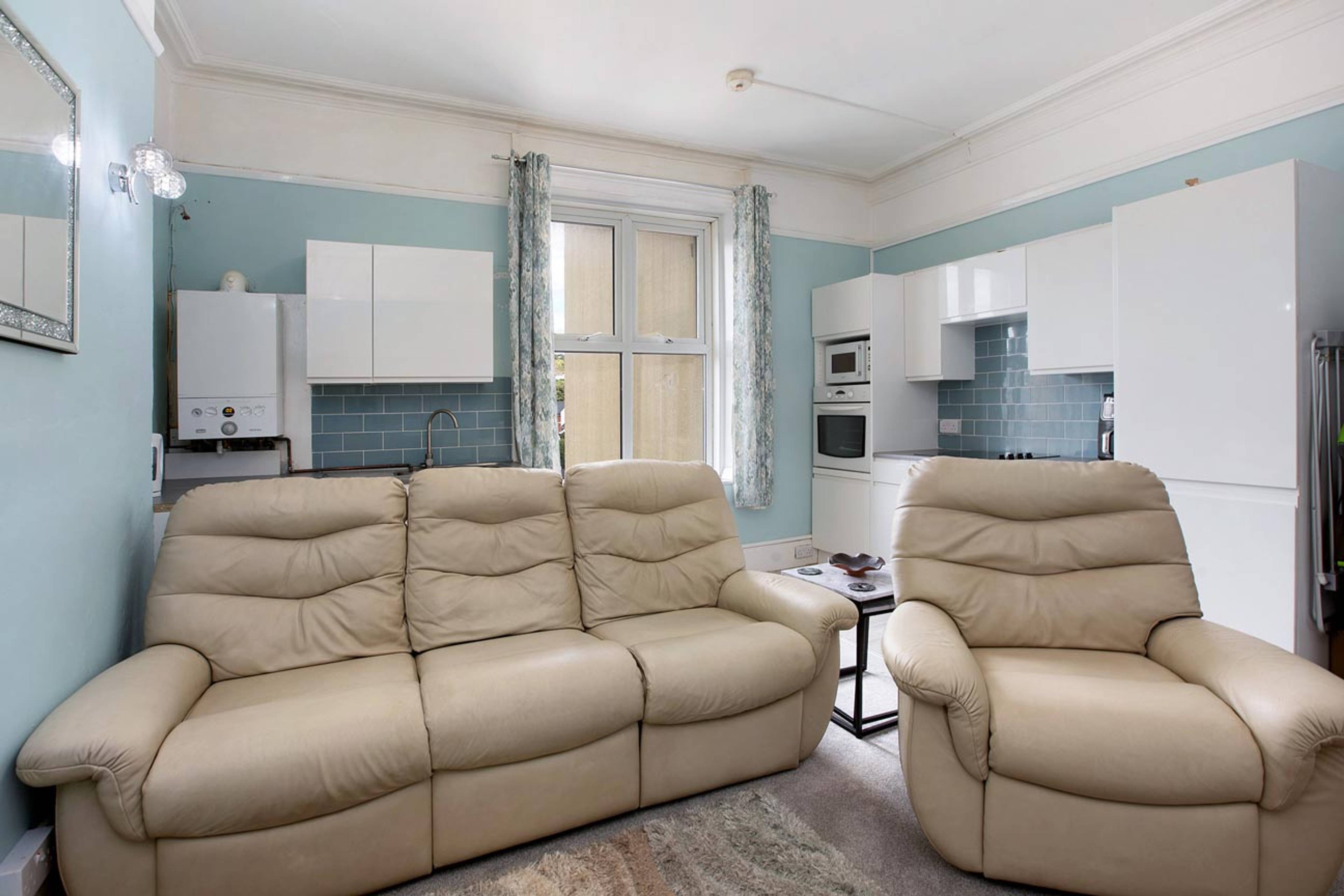 West Cliff, Devon Court, EX7 - 7