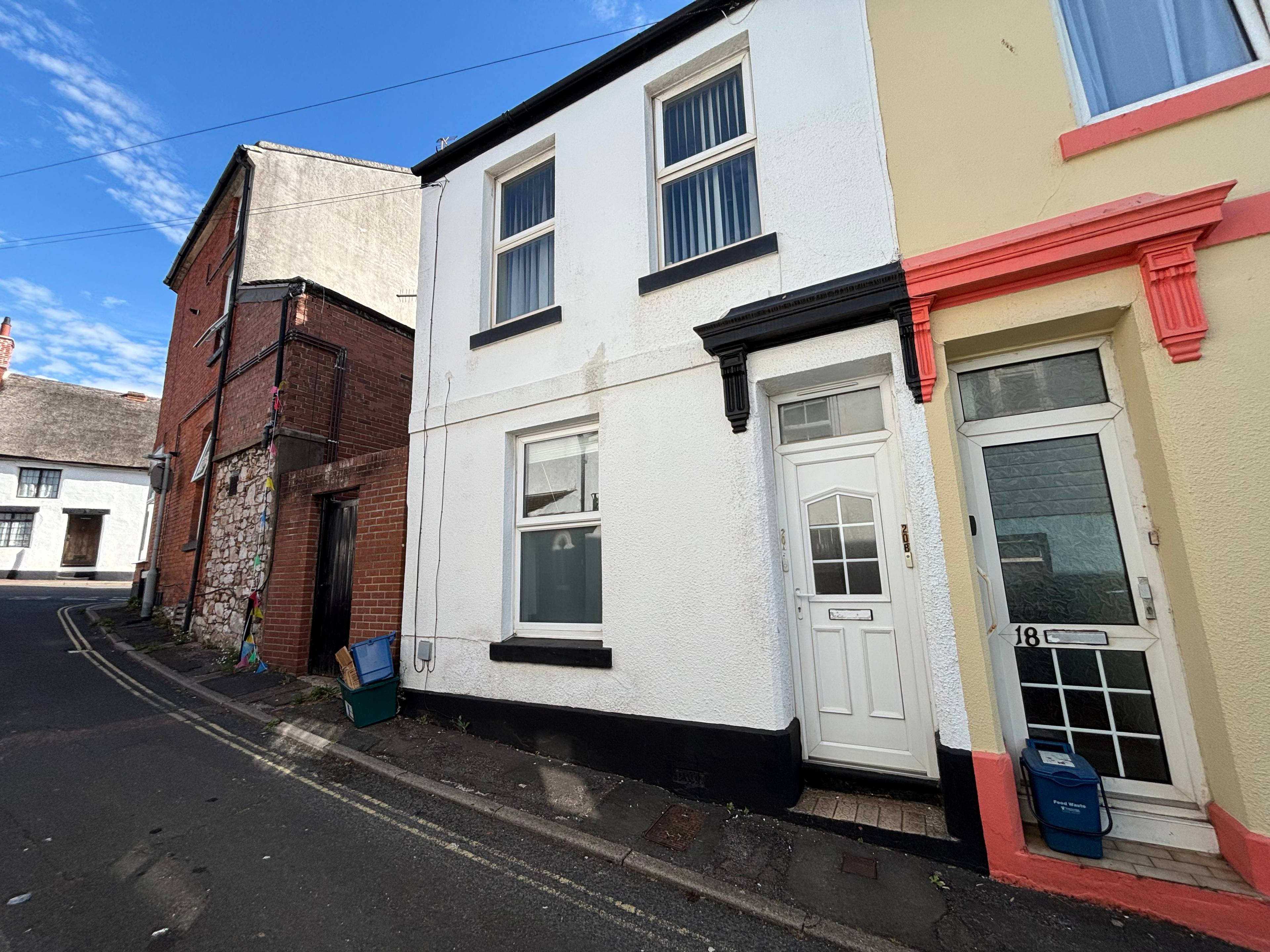 Commercial Road, Dawlish, EX7 - 1