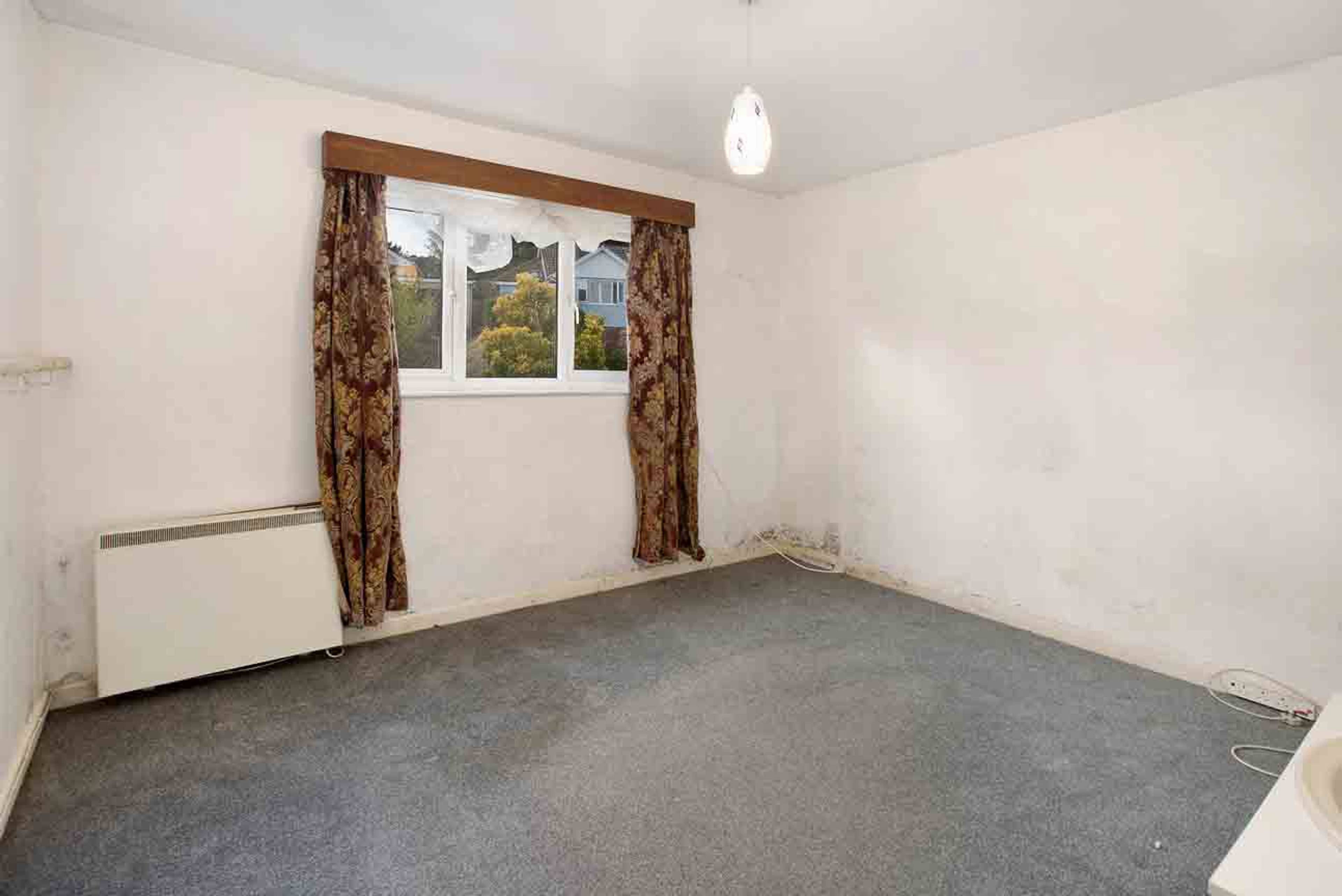 Hazeldown Road, Teignmouth, TQ14 - 7