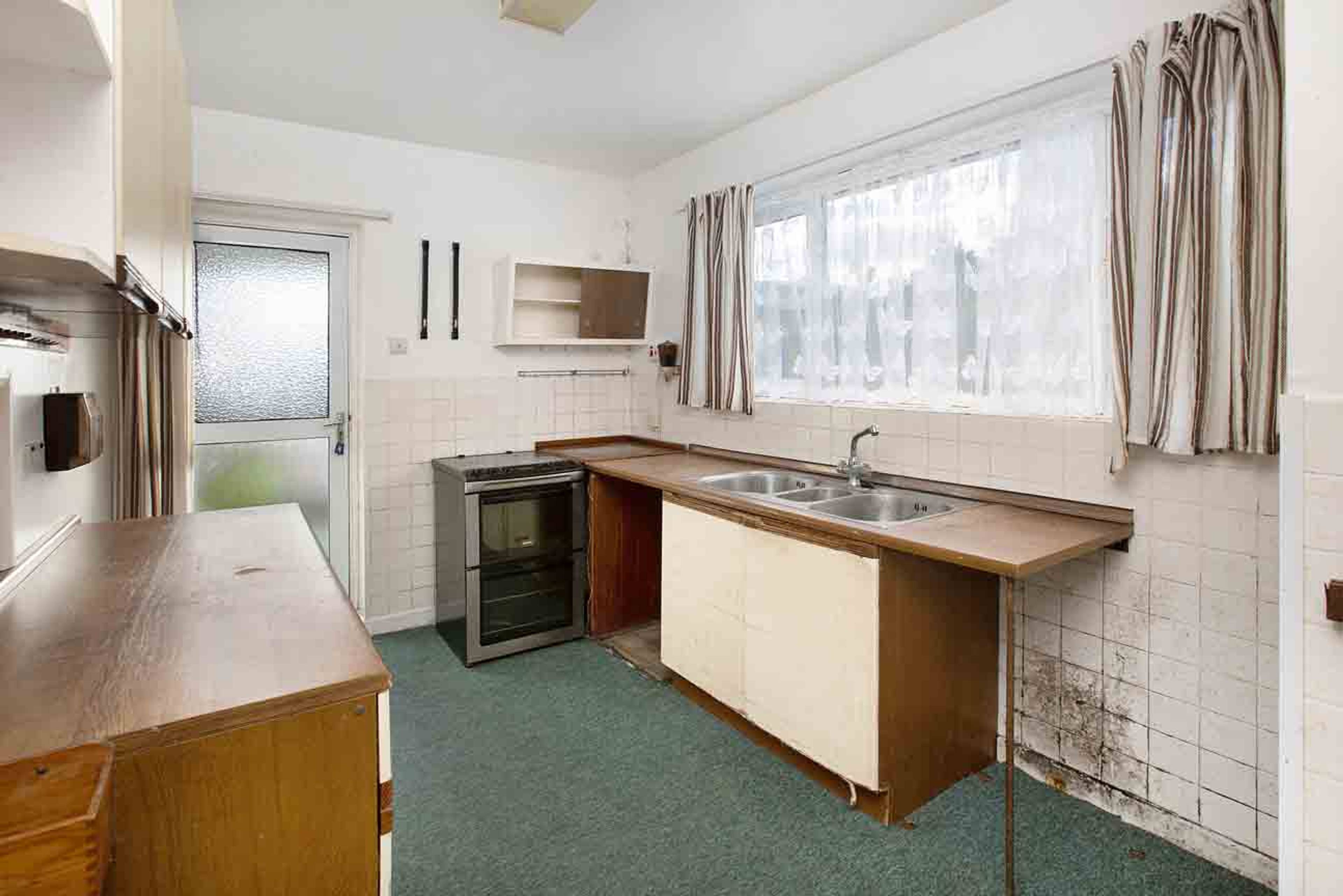 Hazeldown Road, Teignmouth, TQ14 - 5