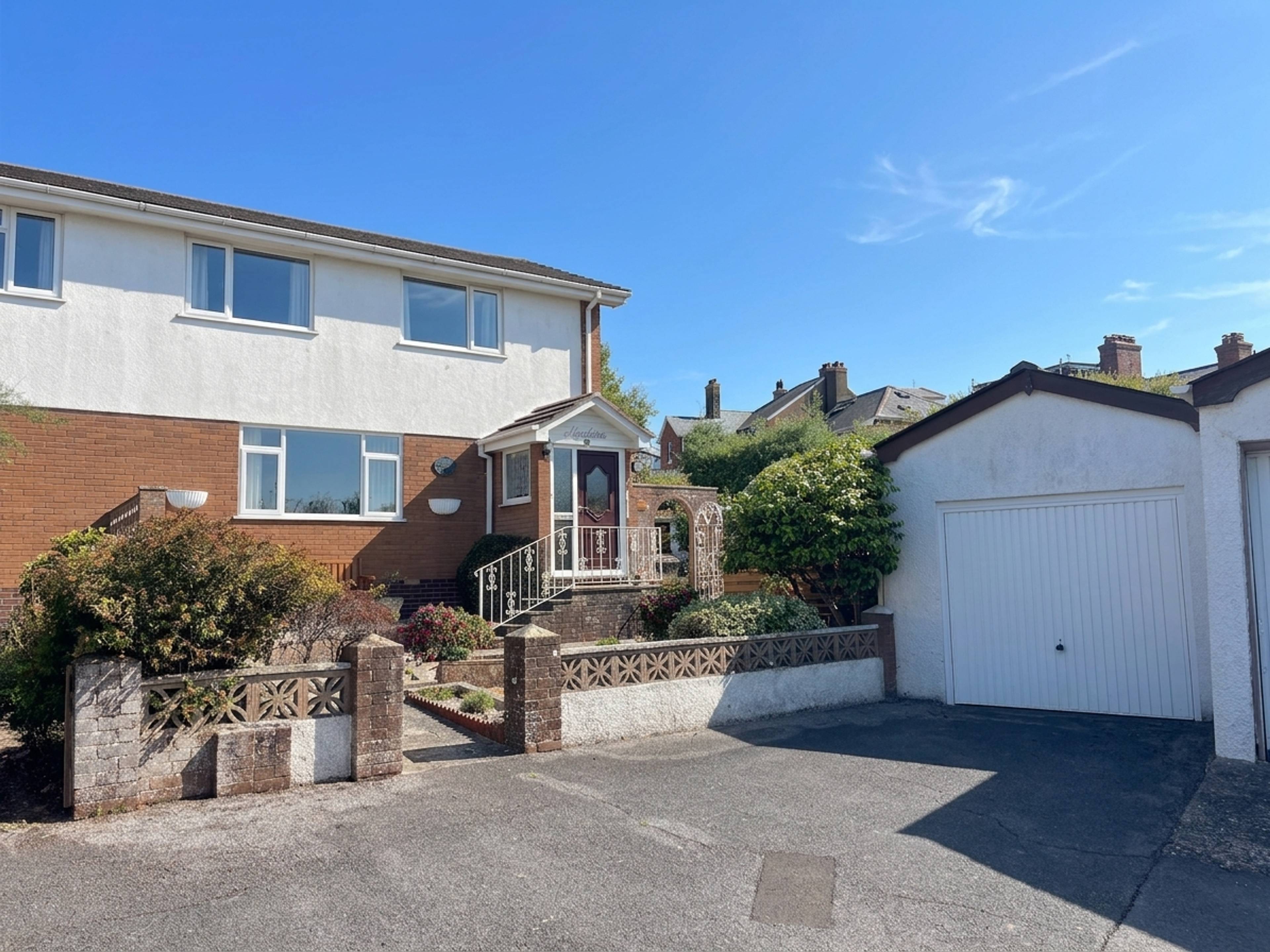 Paradise Road, Teignmouth, TQ14 - 1