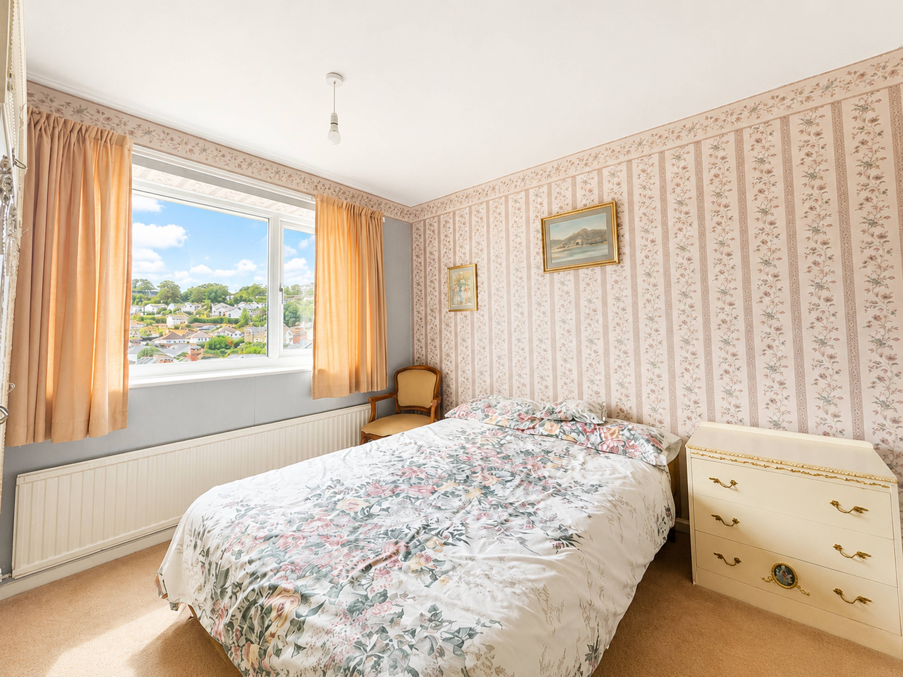 Paradise Road, Teignmouth, TQ14 - 7