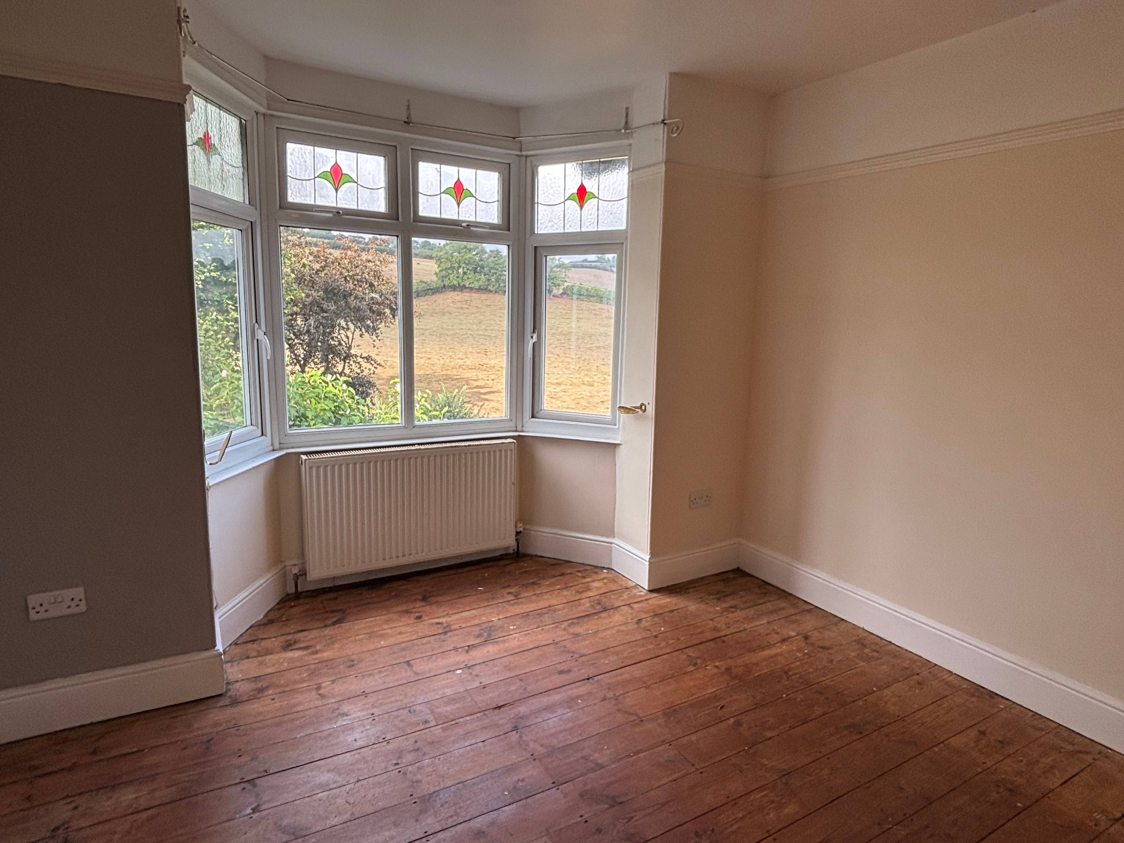 Stoke Road, Maidencombe, TQ1 - 4