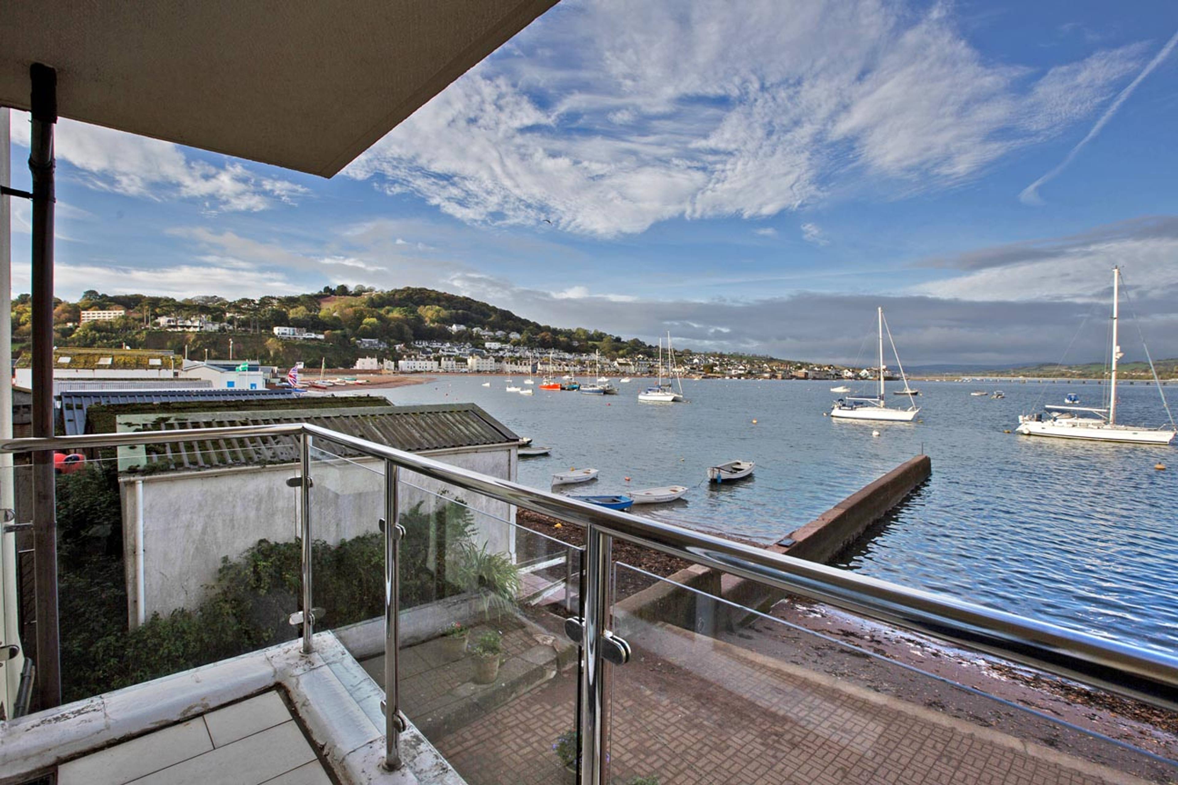 Strand, Morgans Quay Strand, TQ14 - 10