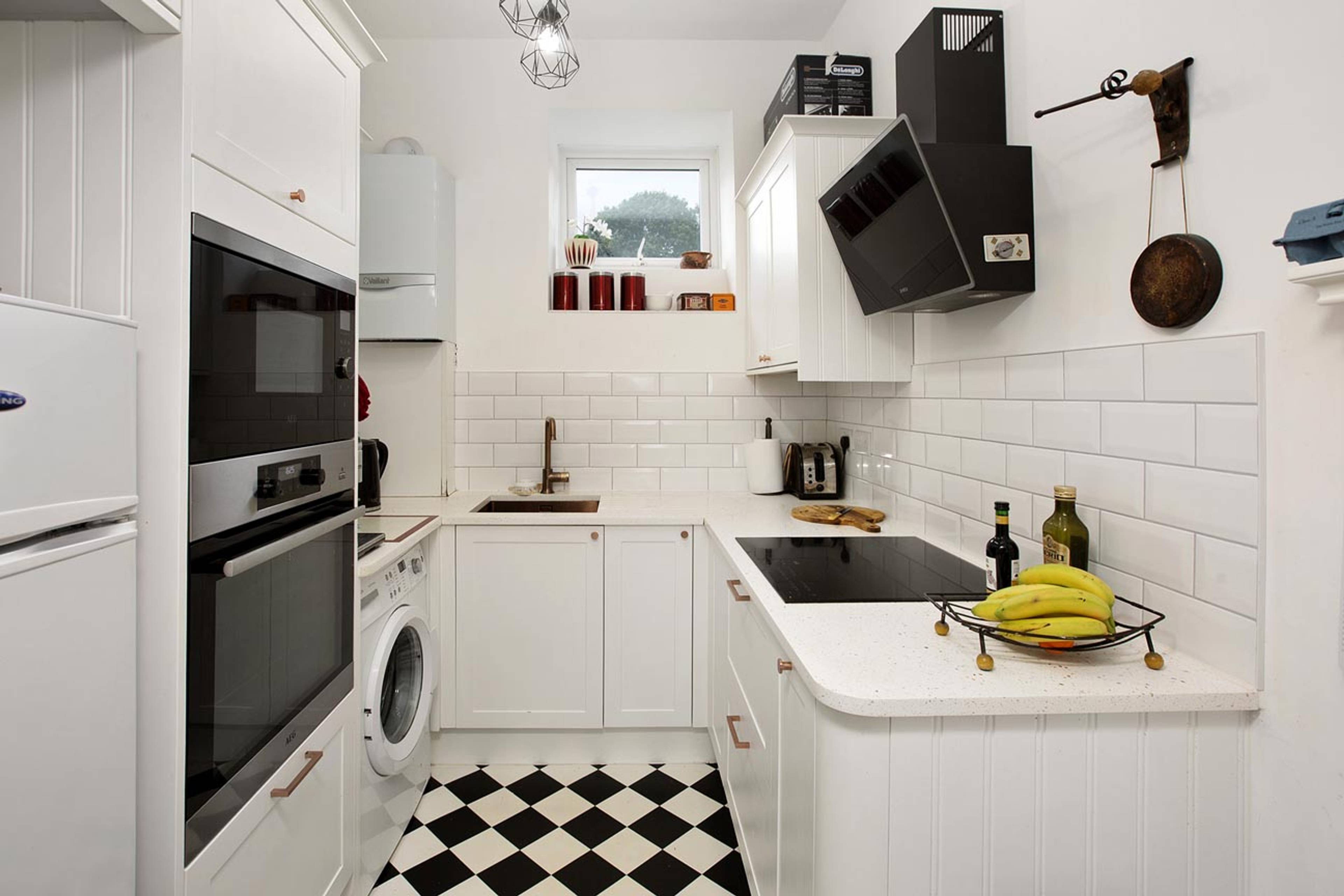 Dawlish Road, The Lareys, TQ14 - 3