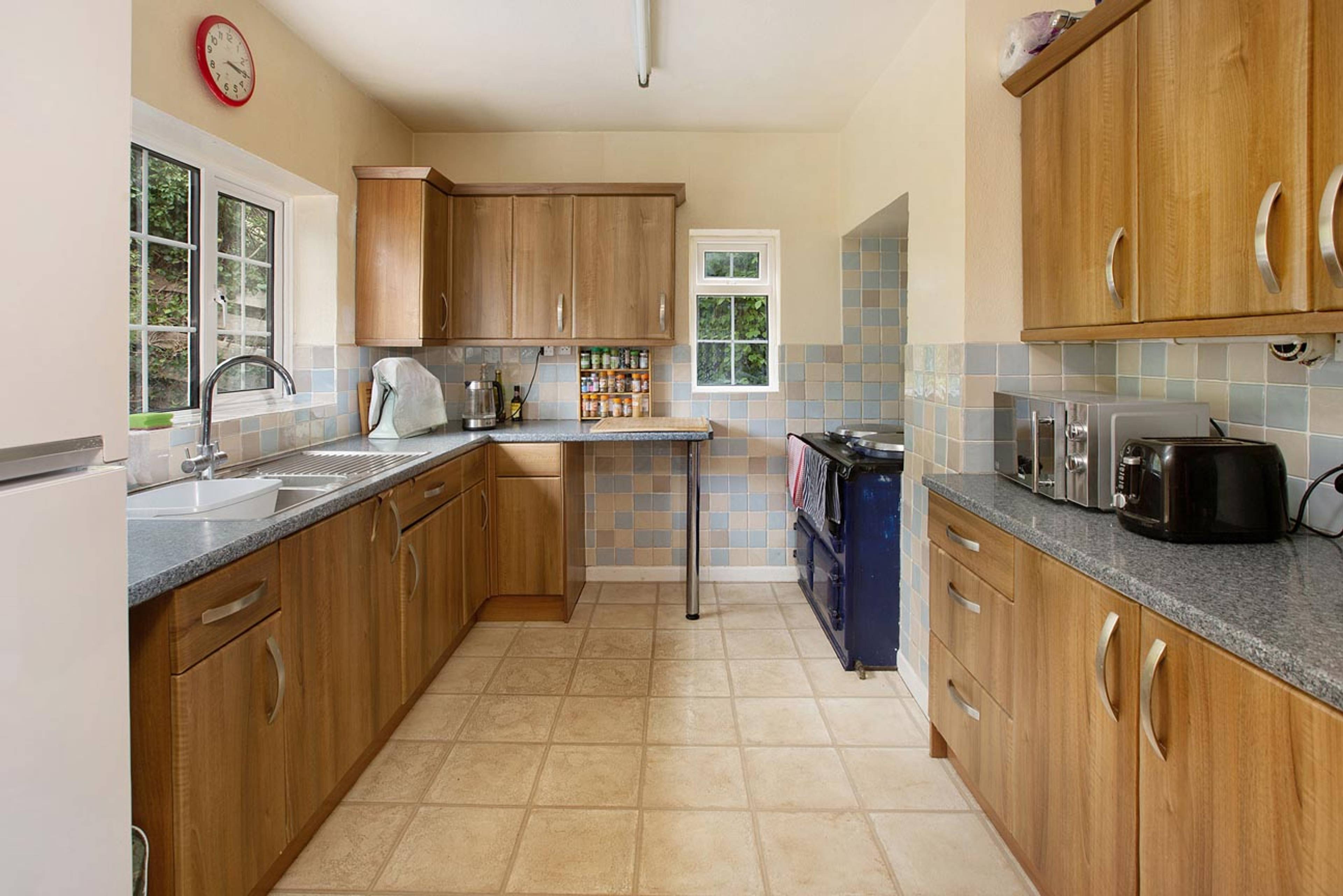 Woodland Avenue, Teignmouth, TQ14 - 3