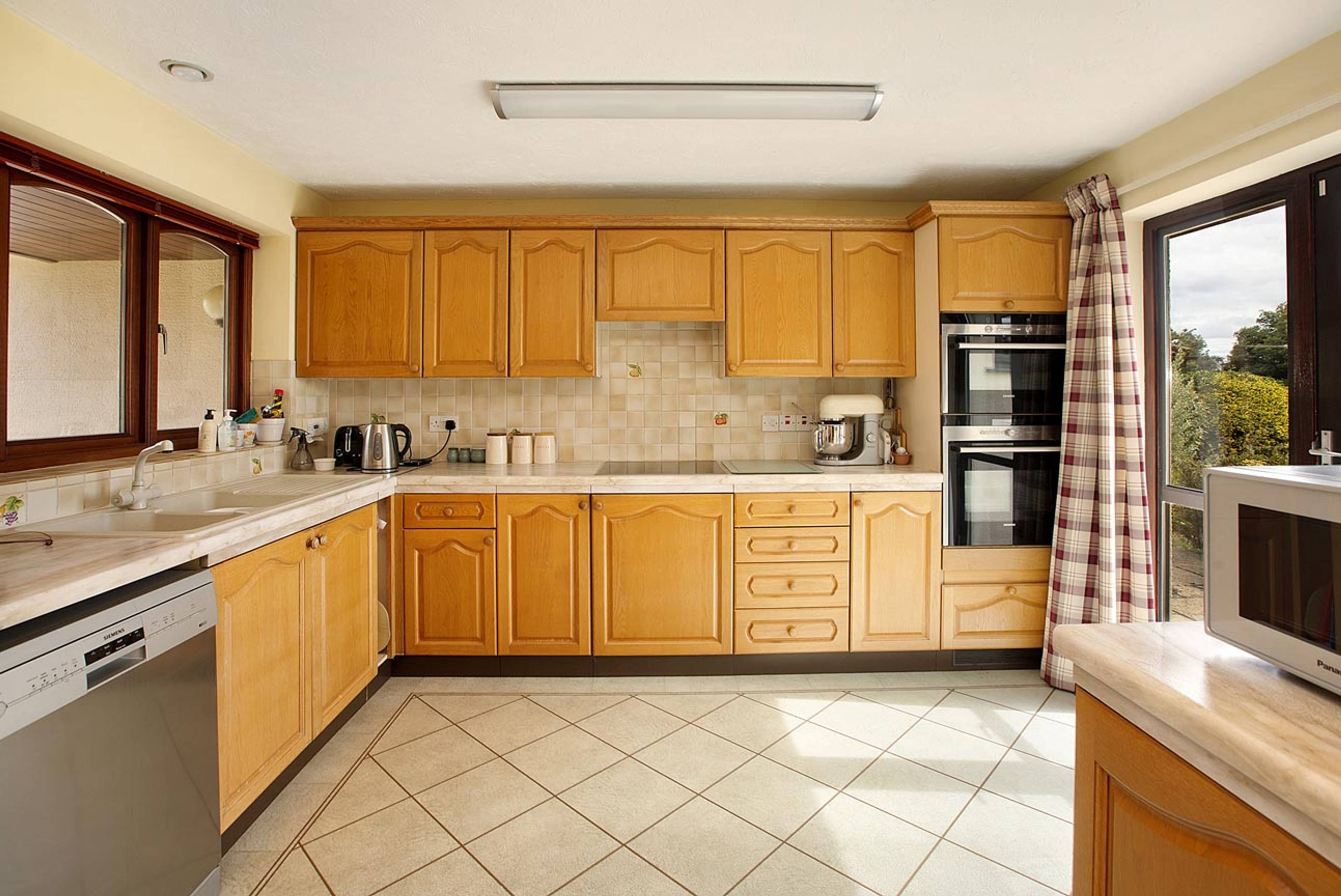 Murley Grange, Bishopsteignton, TQ14 - 3