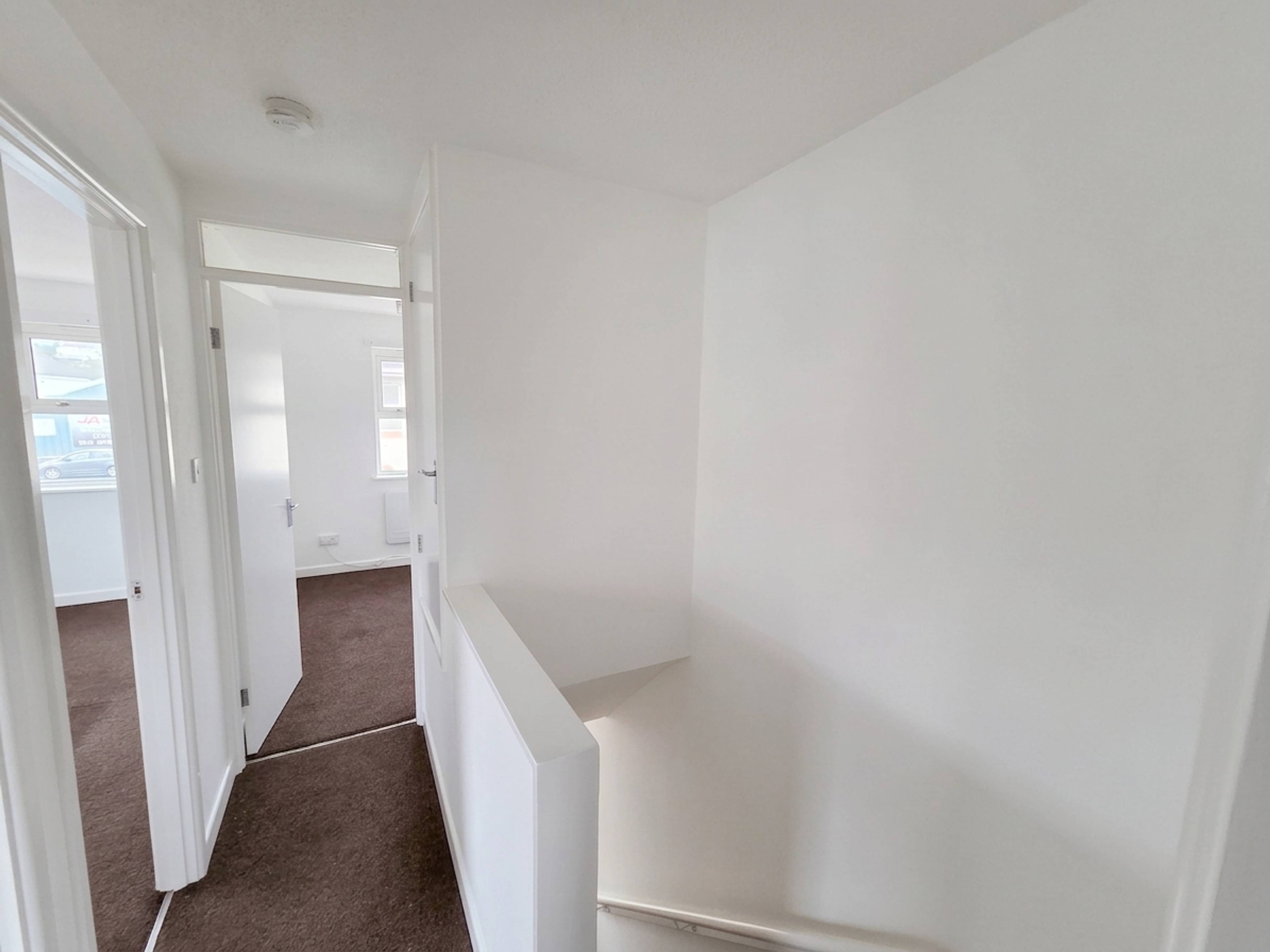 West Cliff, Dawlish, EX7 - 9