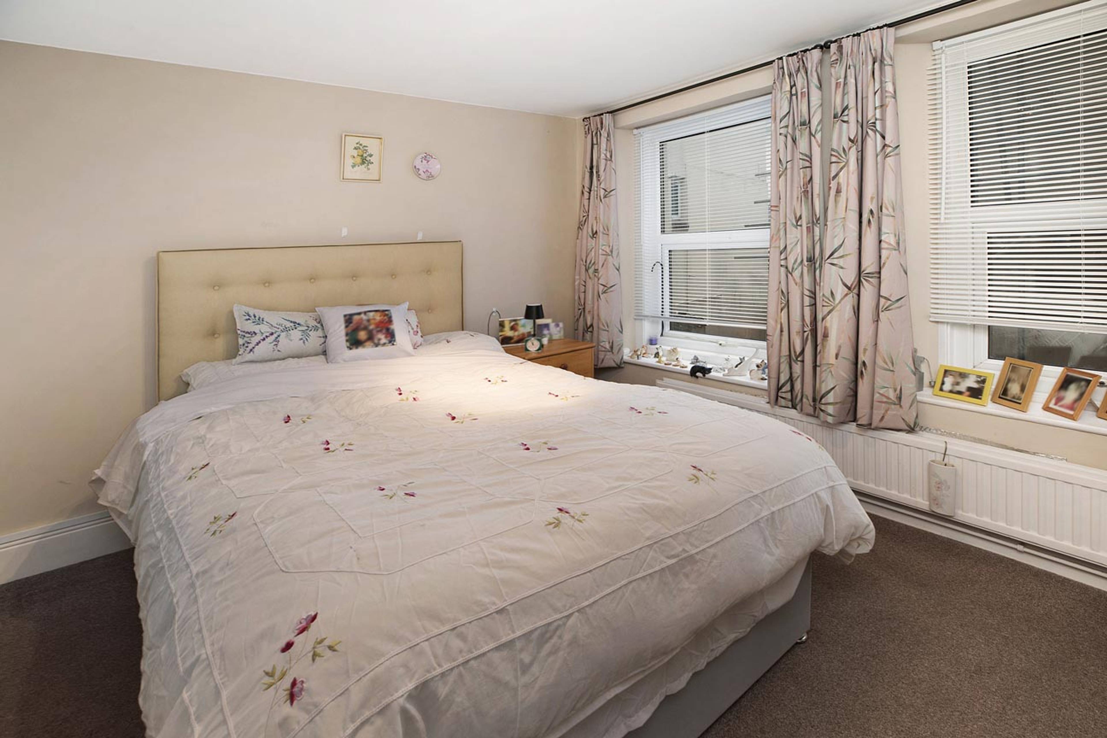 Orchard Gardens, Teignmouth, TQ14 - 6