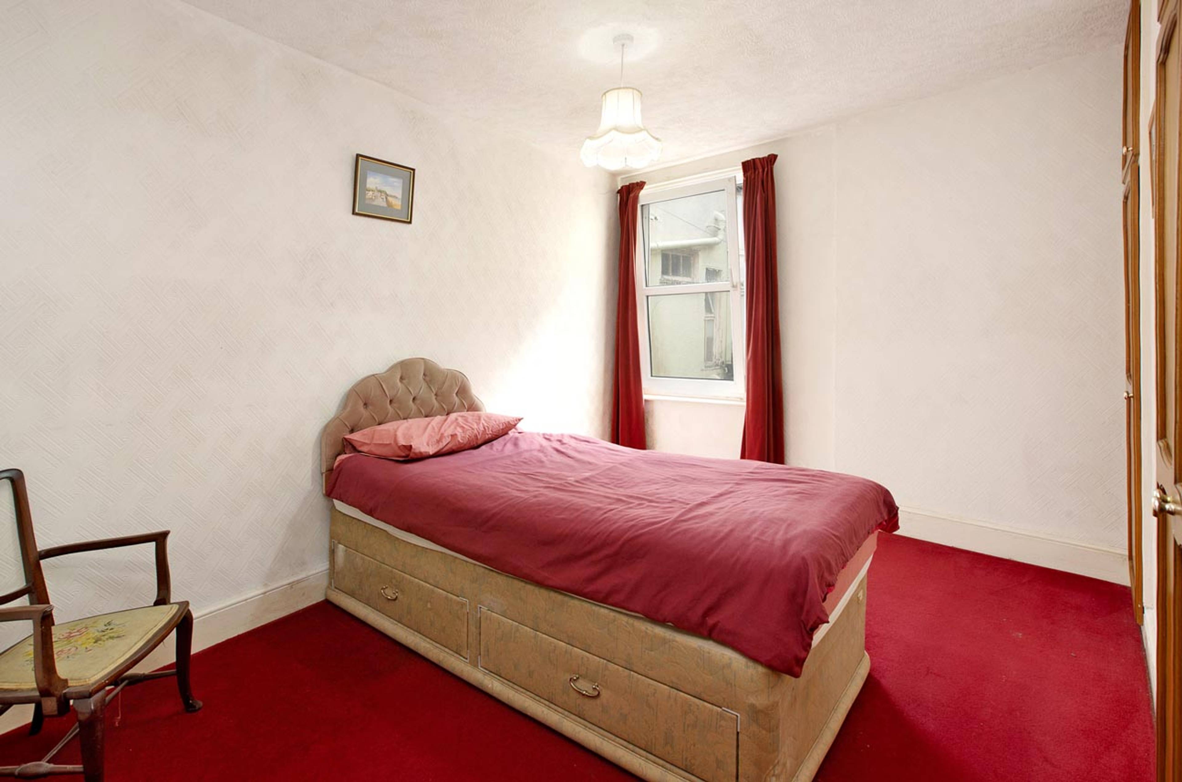 Dawlish Street, Teignmouth, TQ14 - 9