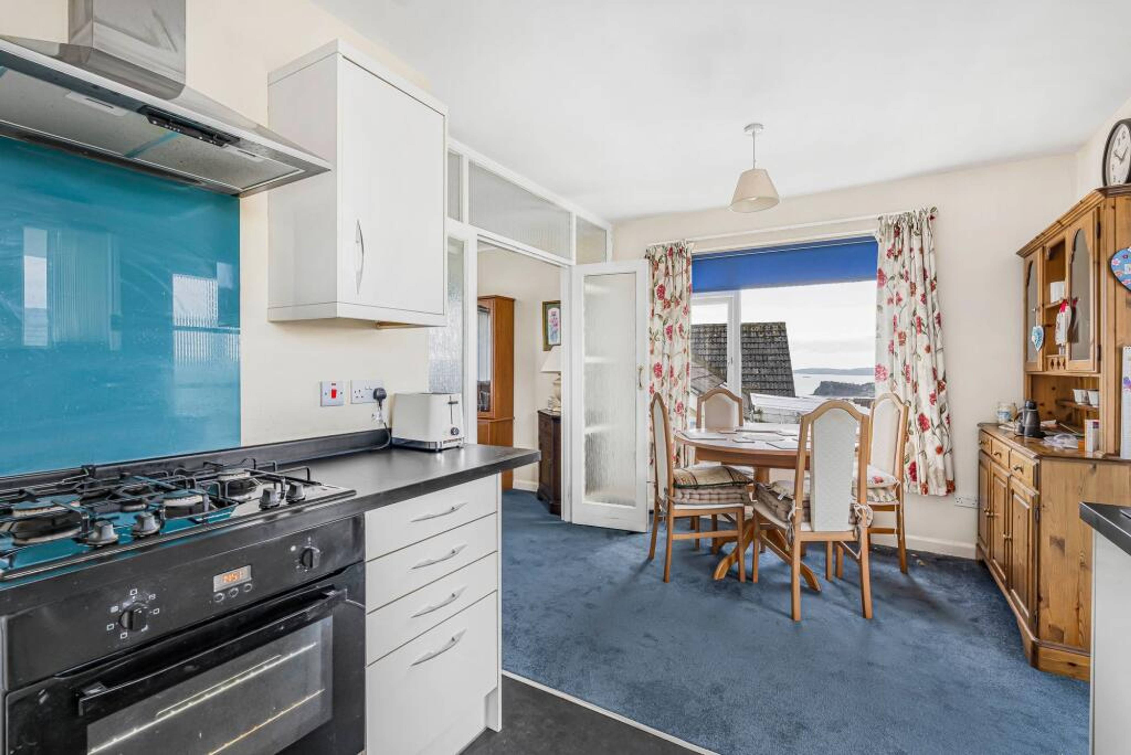 St. Davids Road, Teignmouth, TQ14 - 9